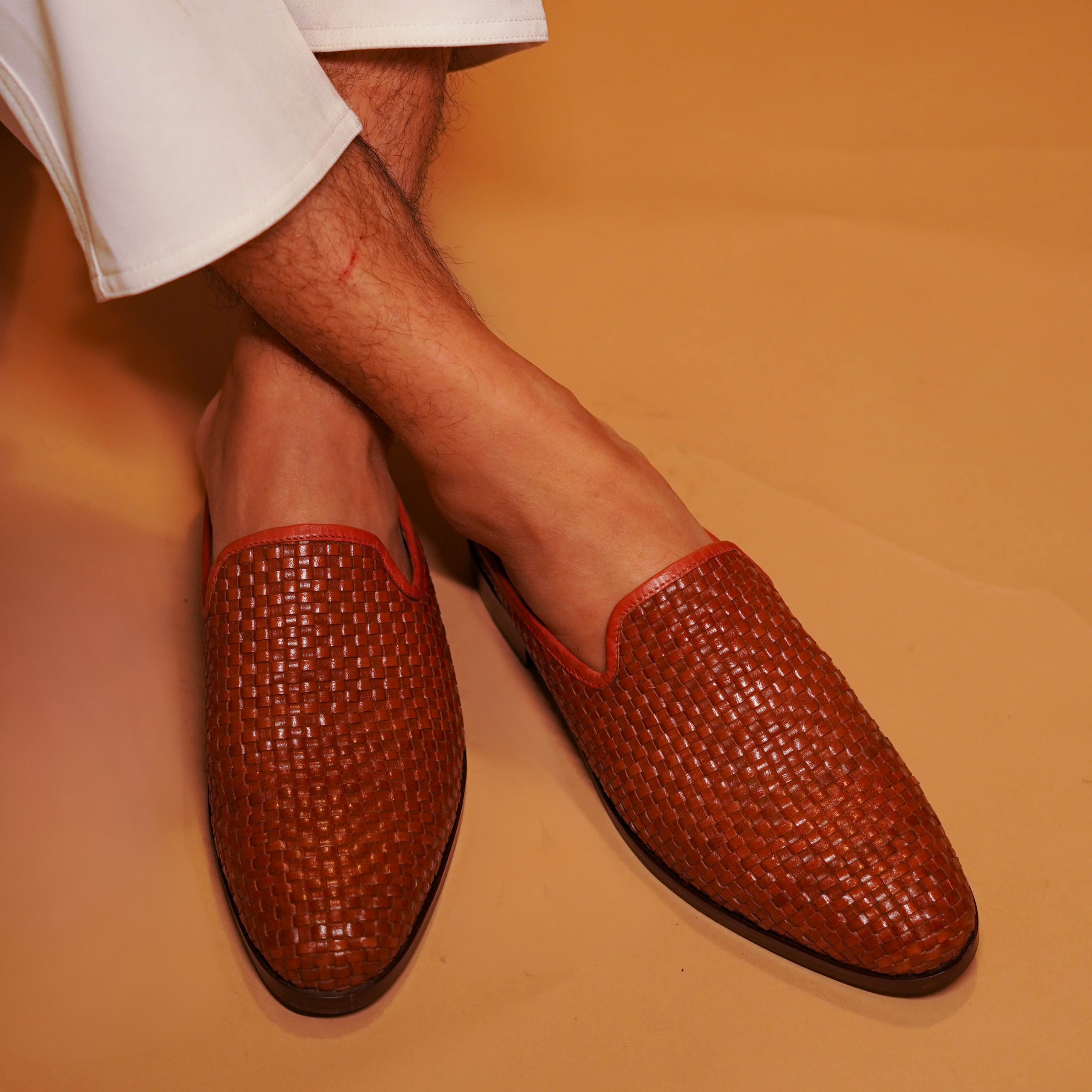 Hoffler Tesso | Tan leather weaved mules