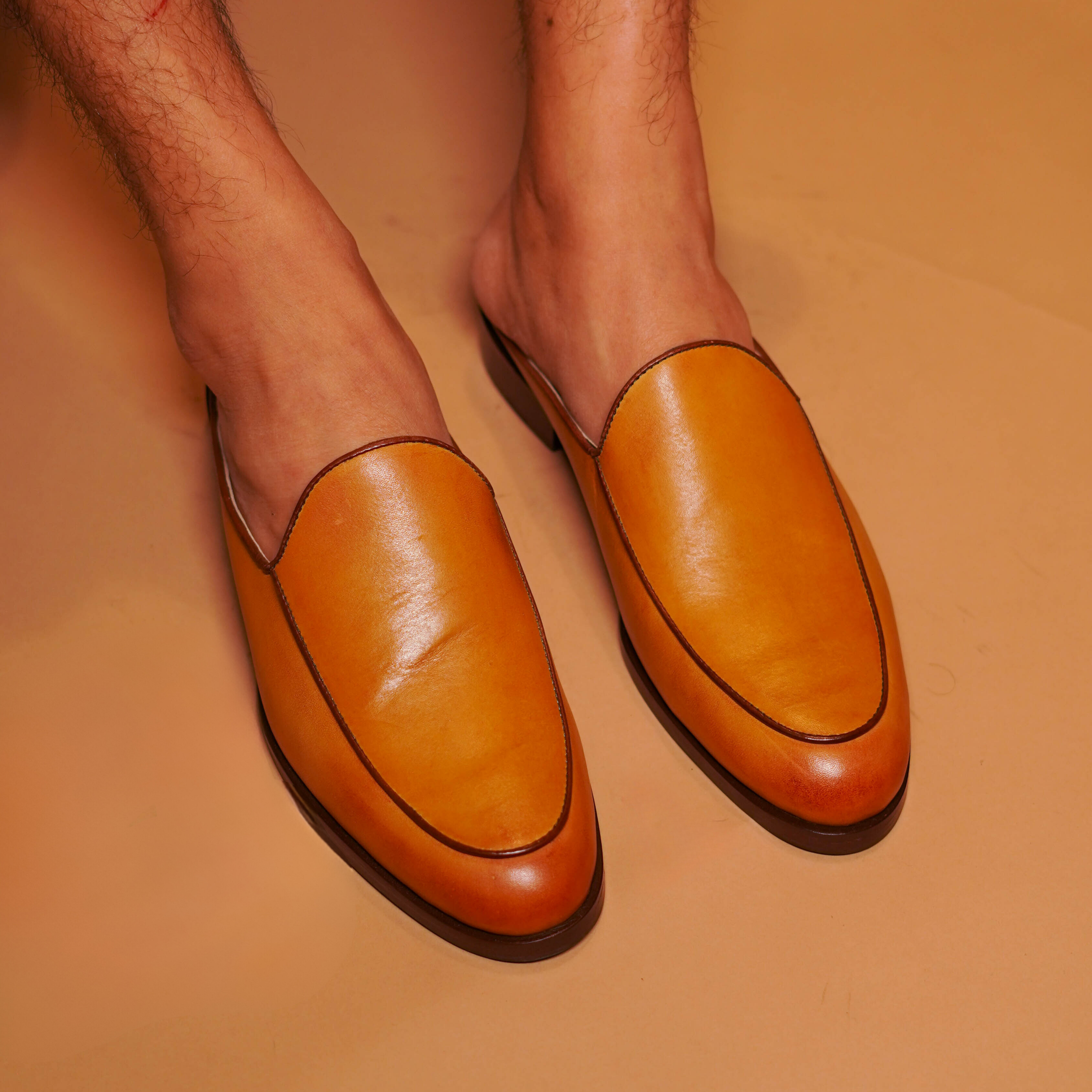 Hoffler Verde | Patina Olive and tan leather Mule