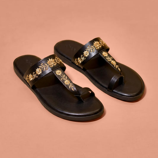Black embroidered chappal for men