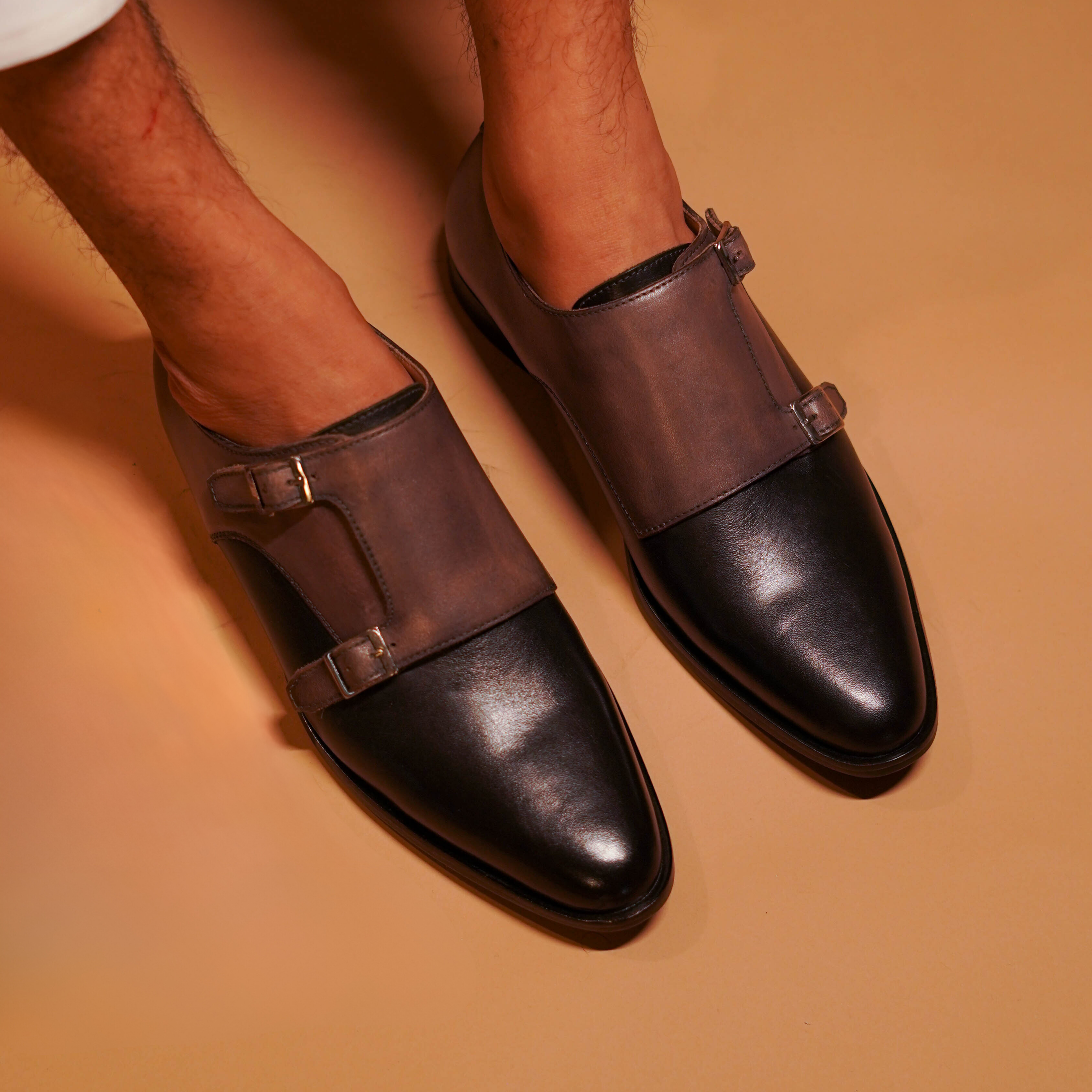 Domo Scuro | Classic black and brown double-monk-strap