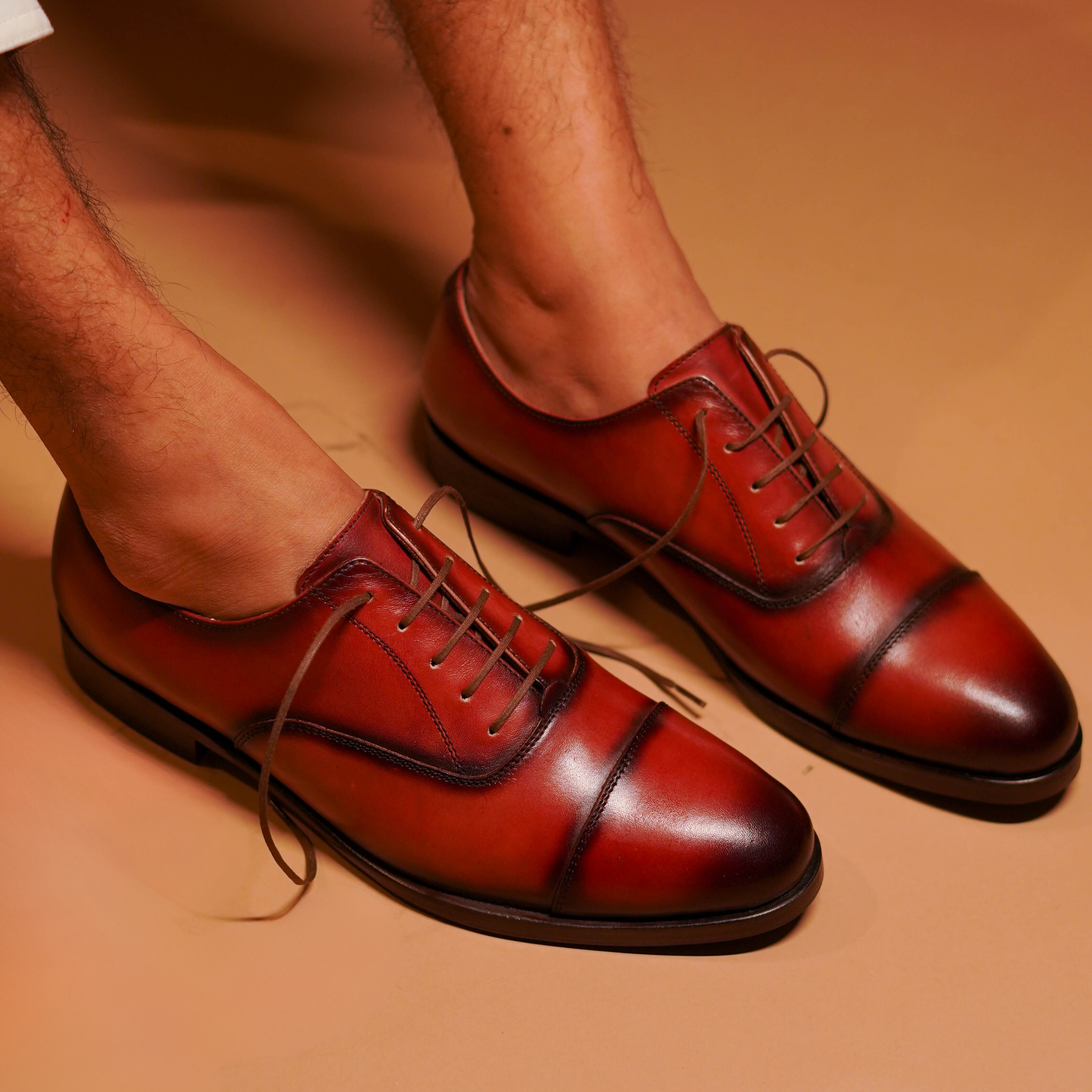 Cognaco | Dual-tone classic cap-toe oxfords