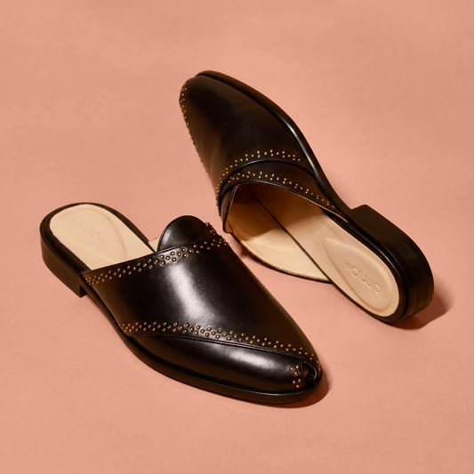 Hoffler Pesha Nero black Peshawari-style leather mule for men with golden rivets