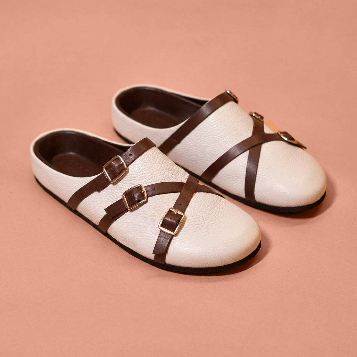 Corko Strapo Bianco – White Milled Leather Clog for Men