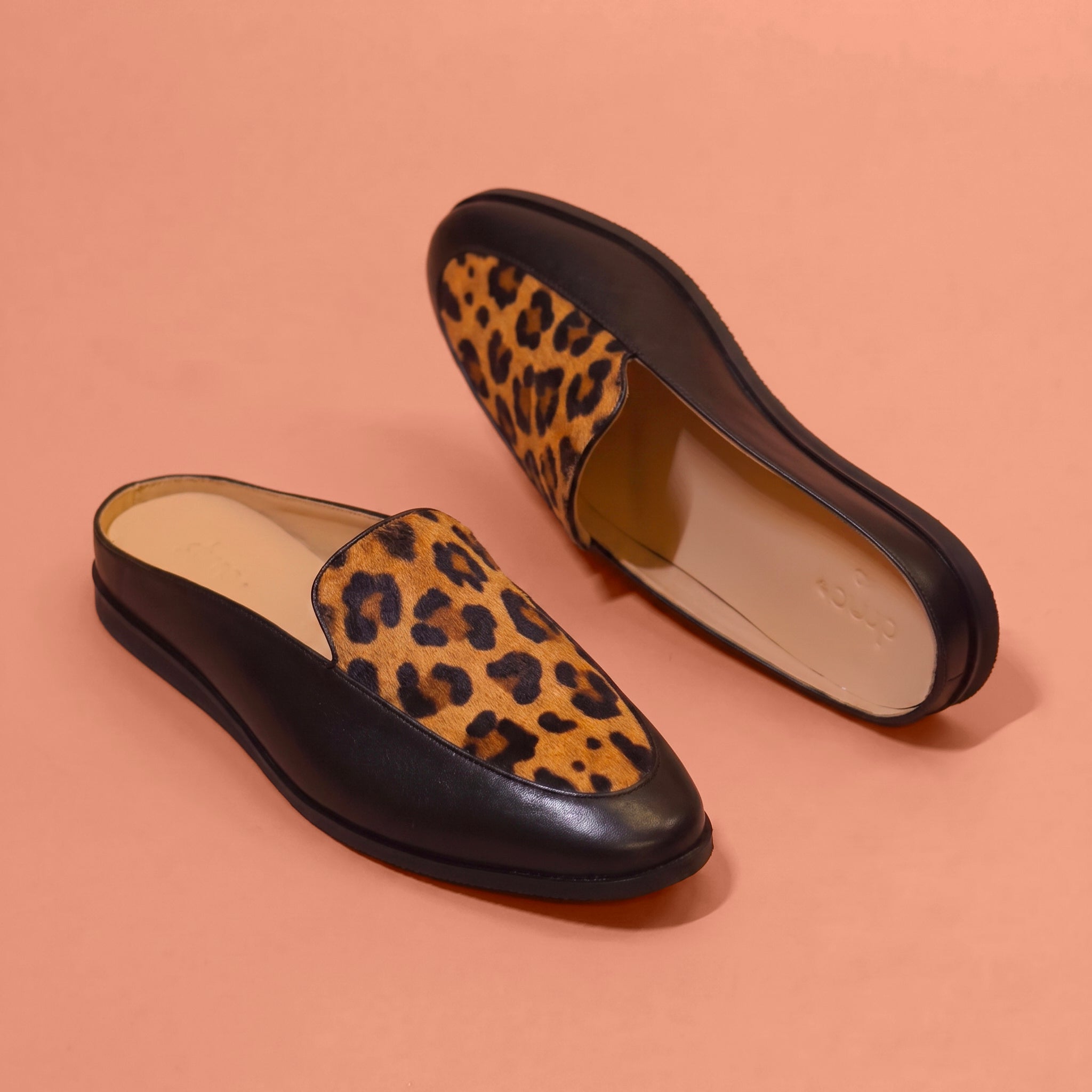 Close-up of leopard print hair-on leather detailing on Hoffler Leopardo Nero mule