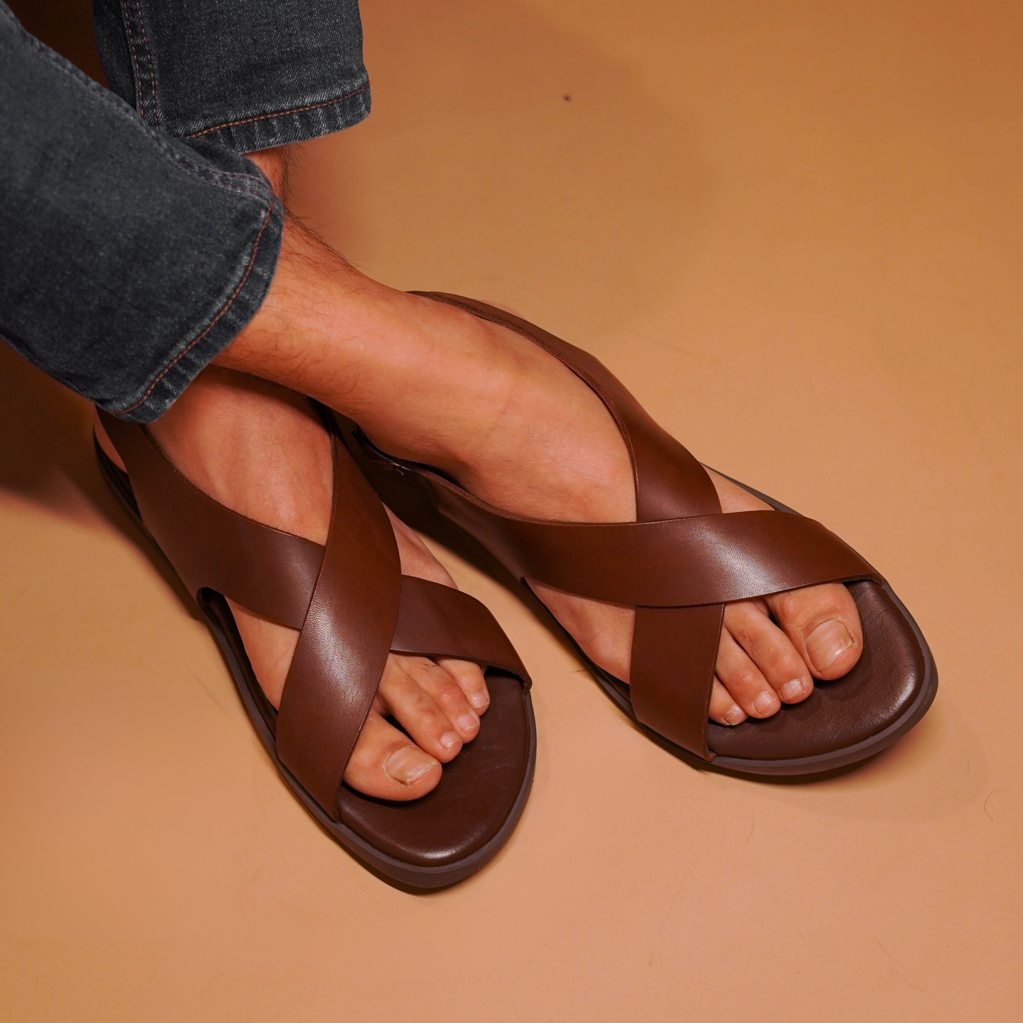 Pelle Tannino | Tan cross strap traditional leather sandal