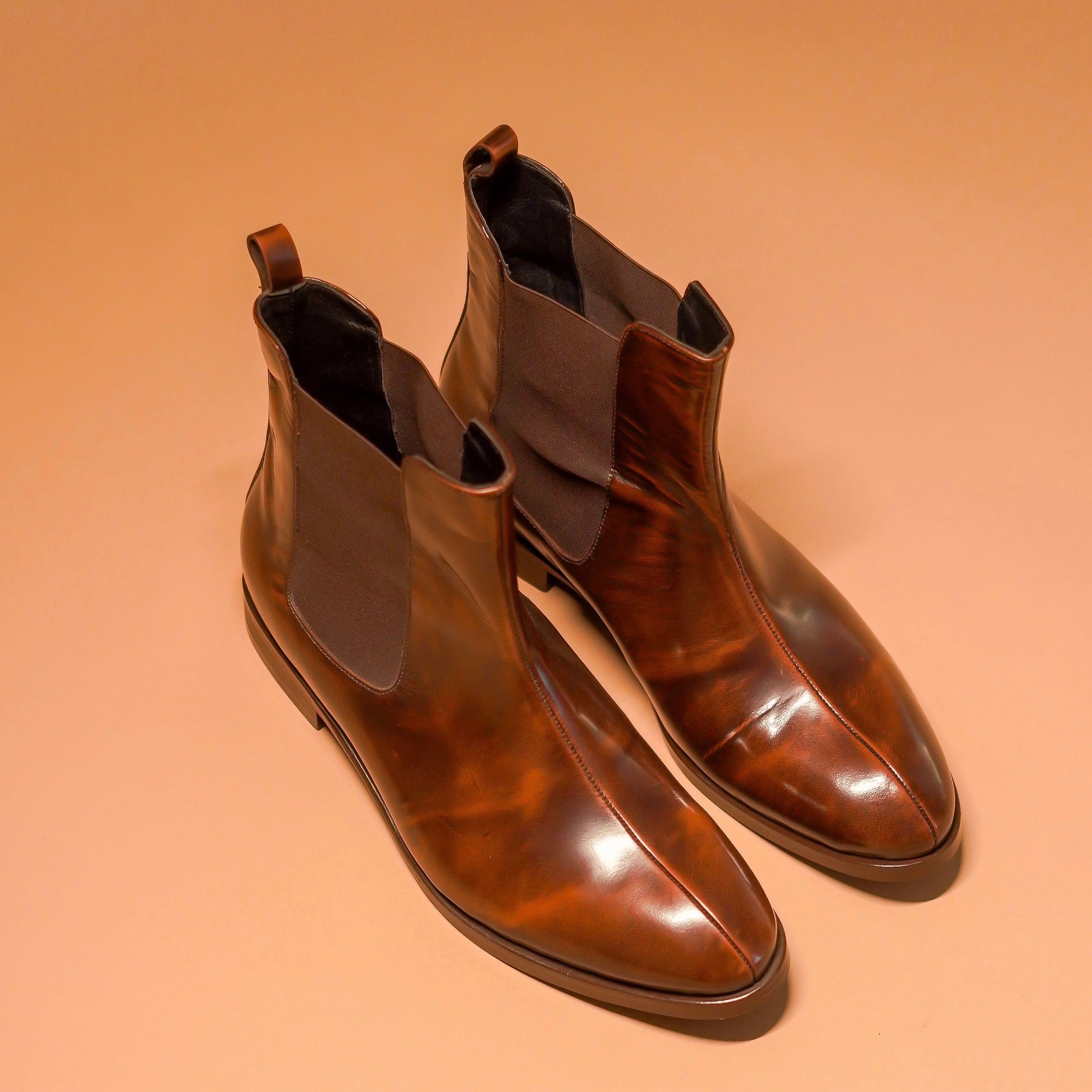 Sprazzo Chocro | Brown brush off leather Chelsea boots