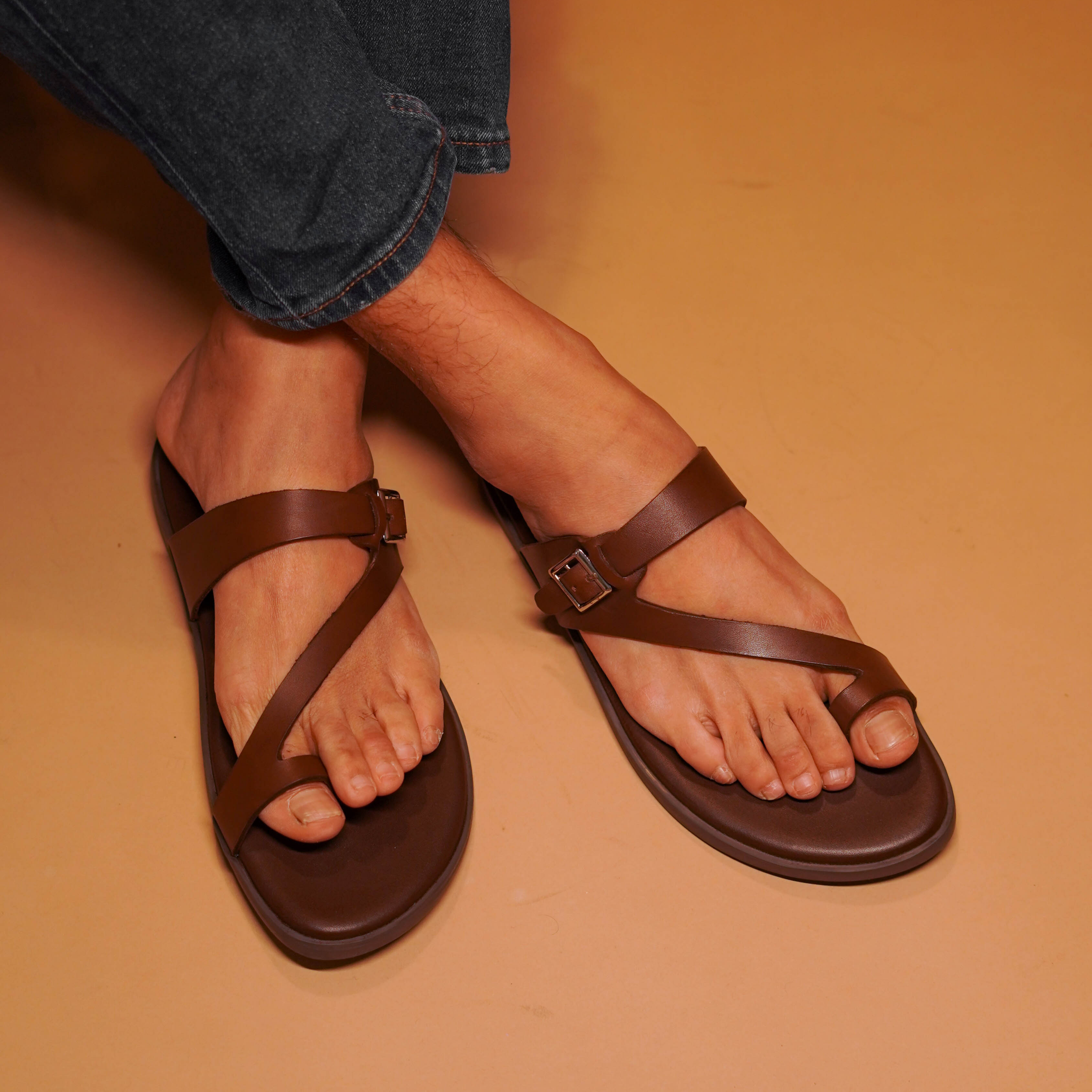 Pelle Chocolatto | Brown fullgrain leather chappal