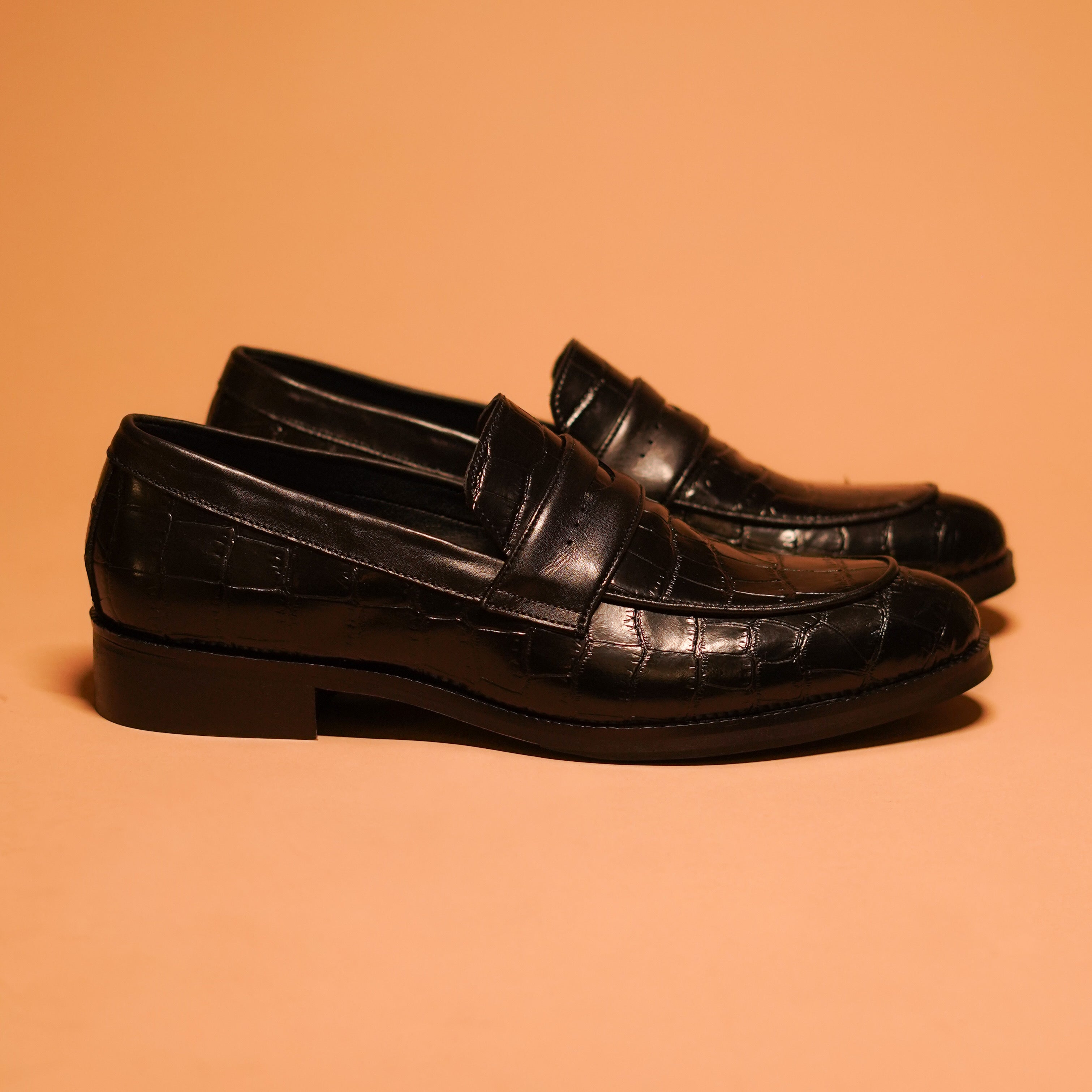 Motivo Croco Luxury Croc Print Penny Loafer Elevate Your Style
