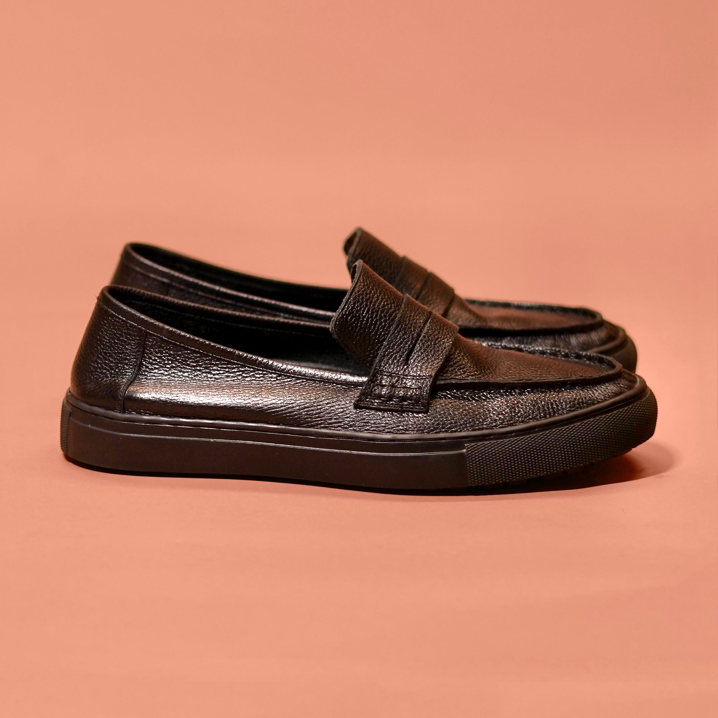 Tristo | Black milled leather sneaker-loafers