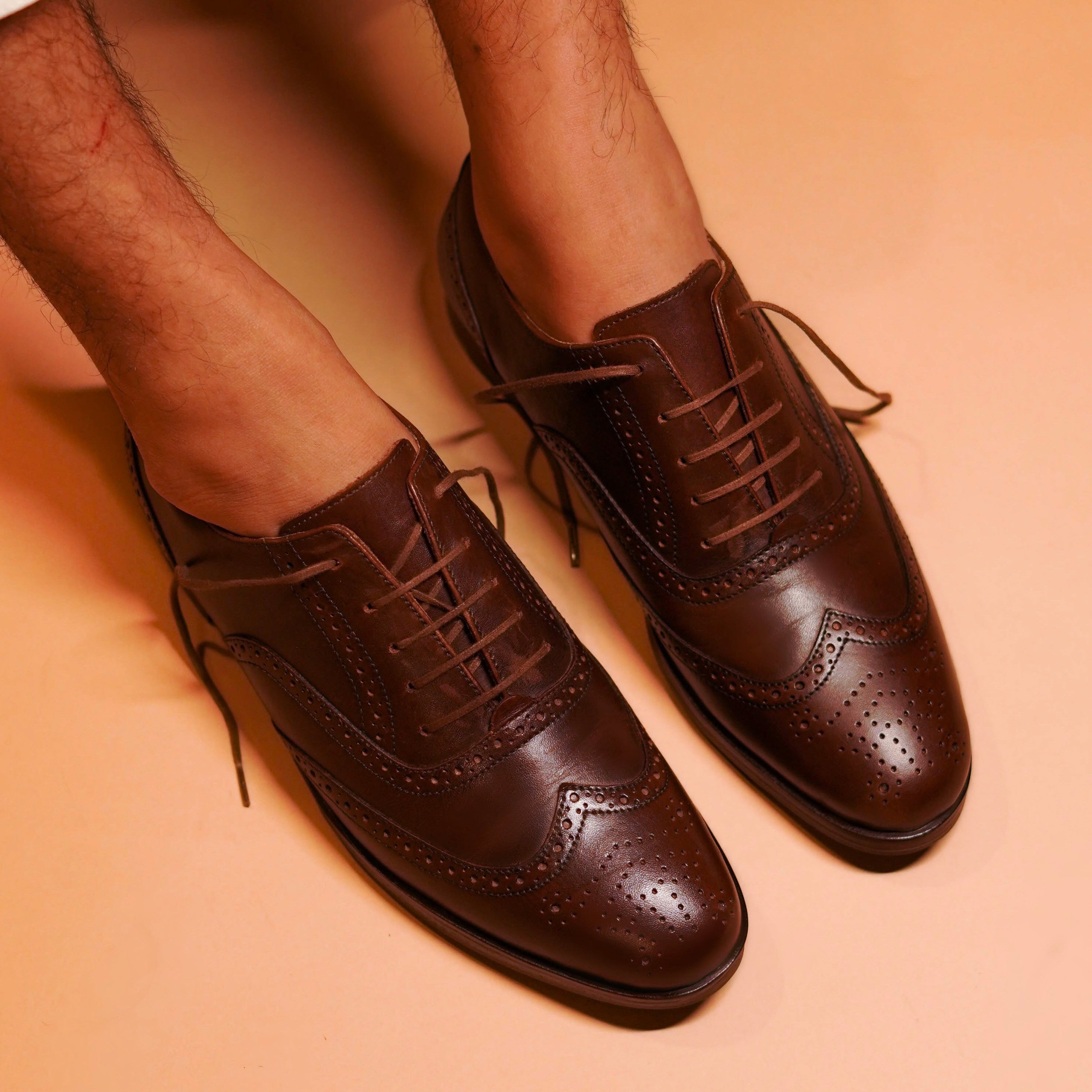 Bruno | Dark brown classic wingtip brogue