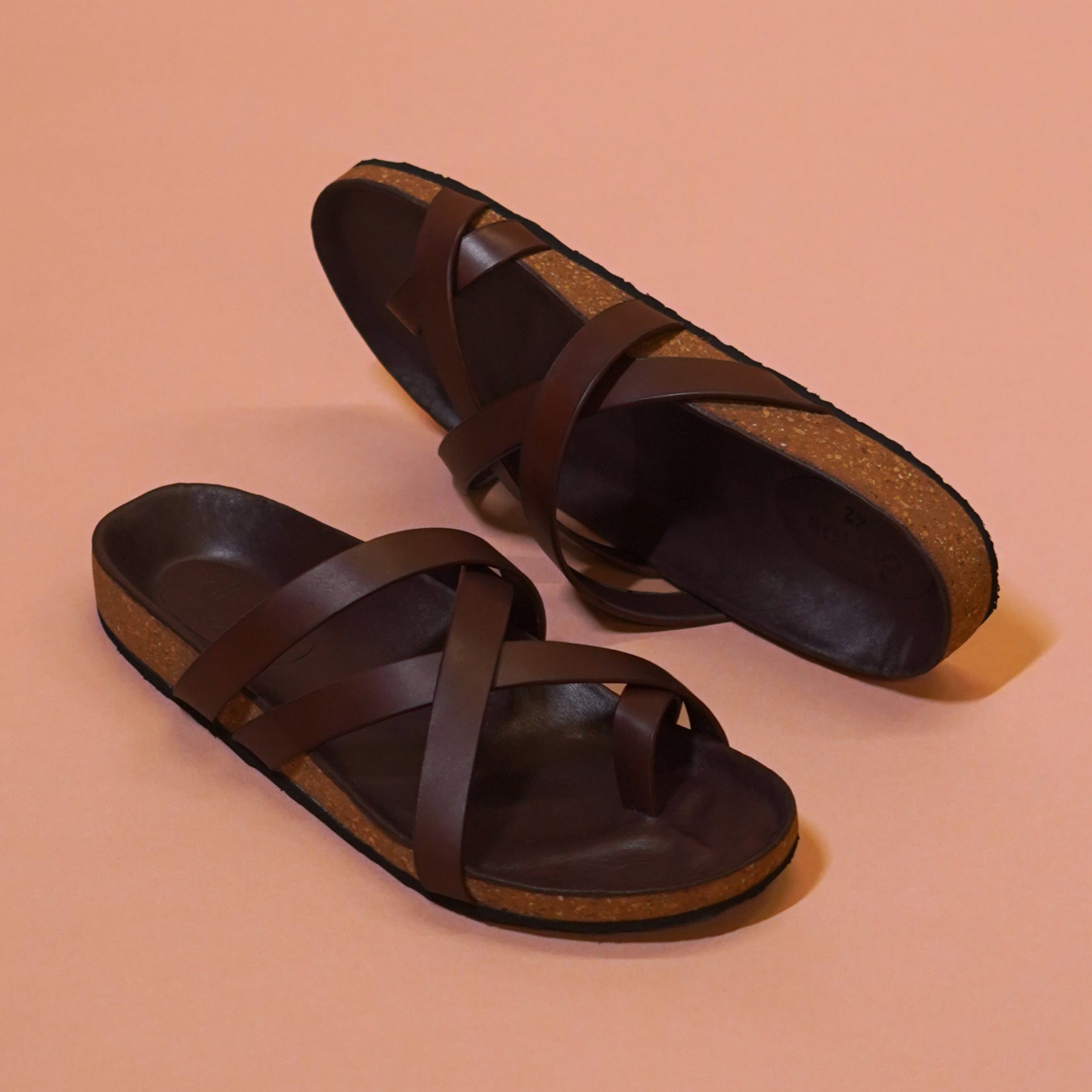 Pelle Corko Espresso | Dark brown leather cork chappals