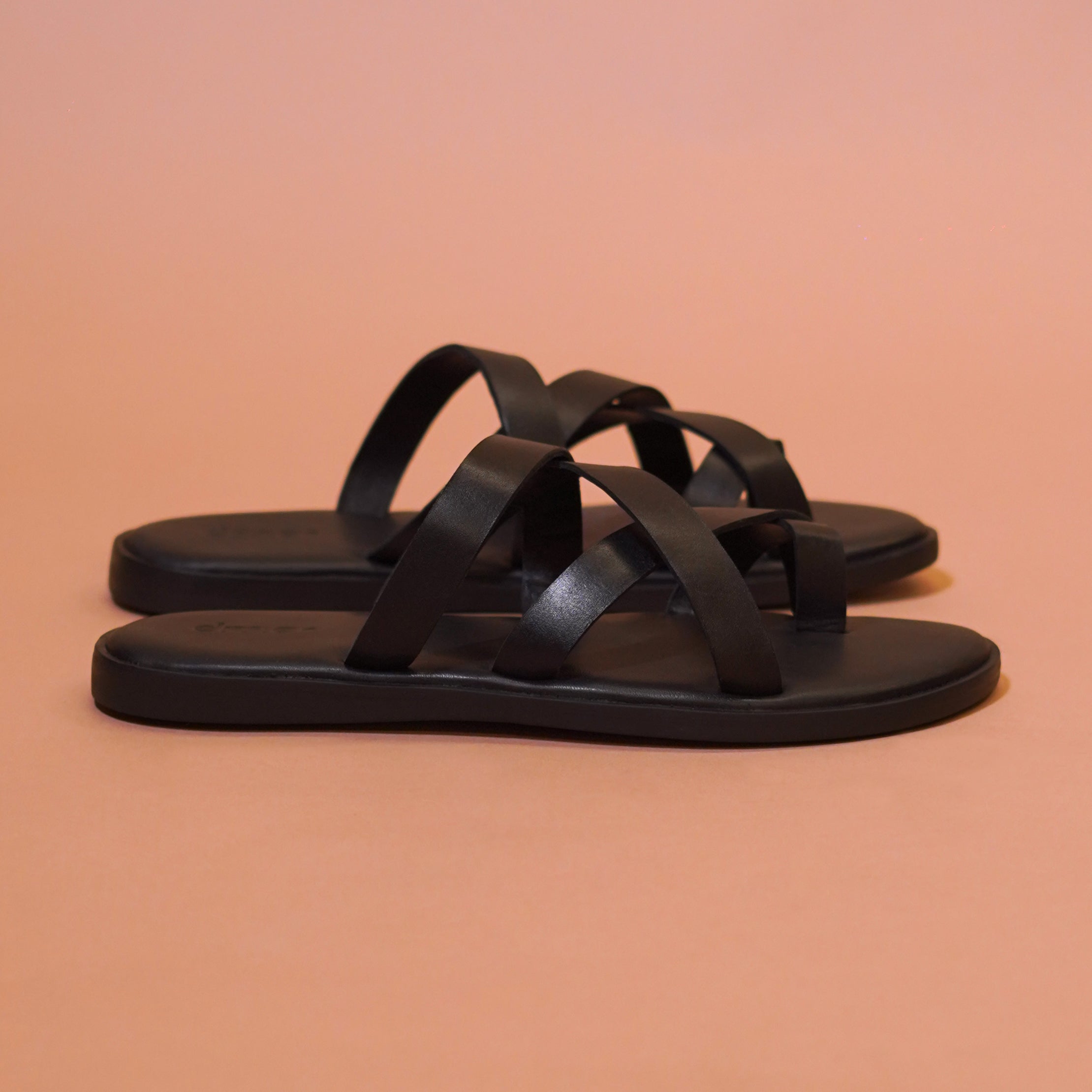 Pelle Carbonio – Women’s Black Leather Strappy Sandals