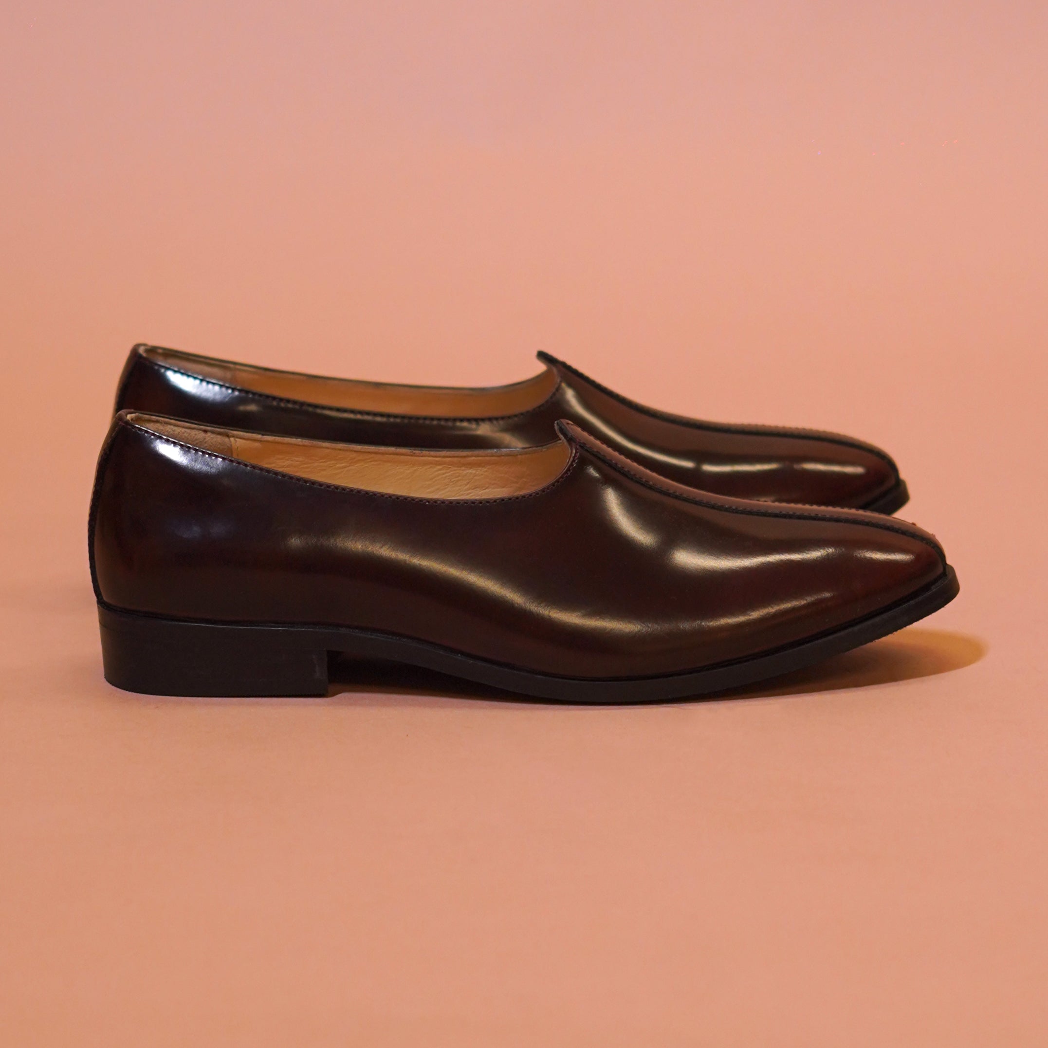 Ethnico Borgogno | Bordo lustrous leather mojris