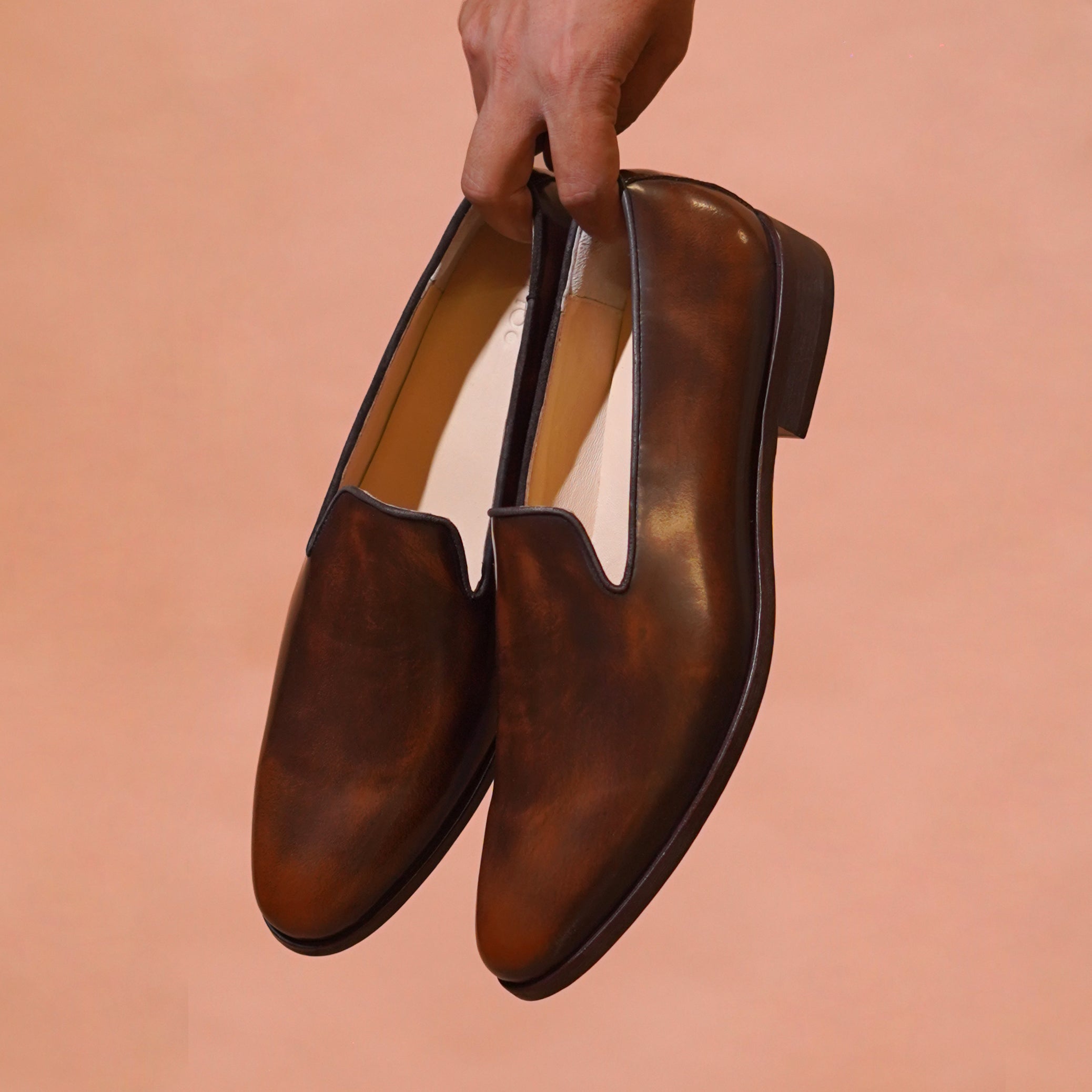 Motivo Chocro | Brown dual-tone patina leather loafer