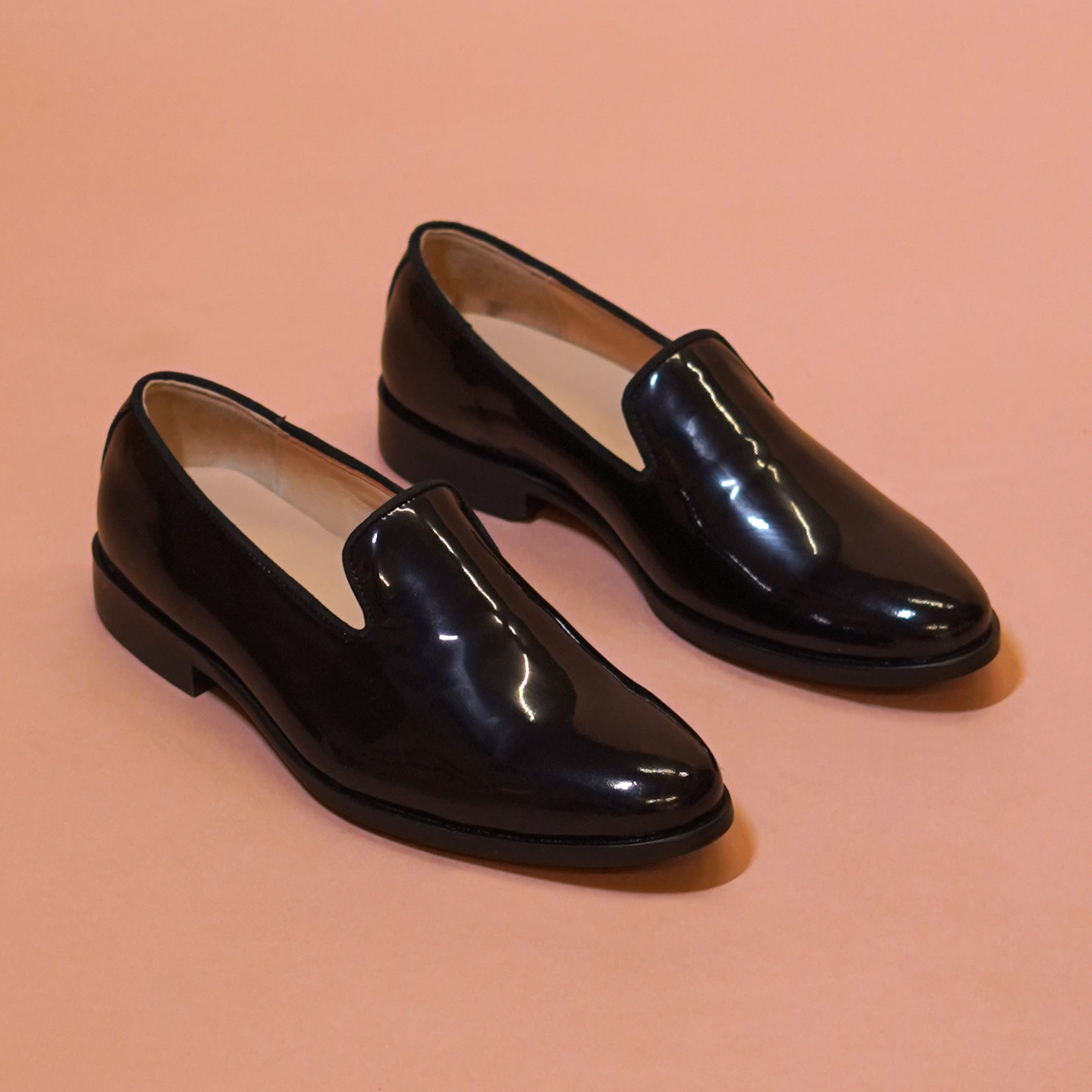 Motivo Lustro | Patent leather loafers