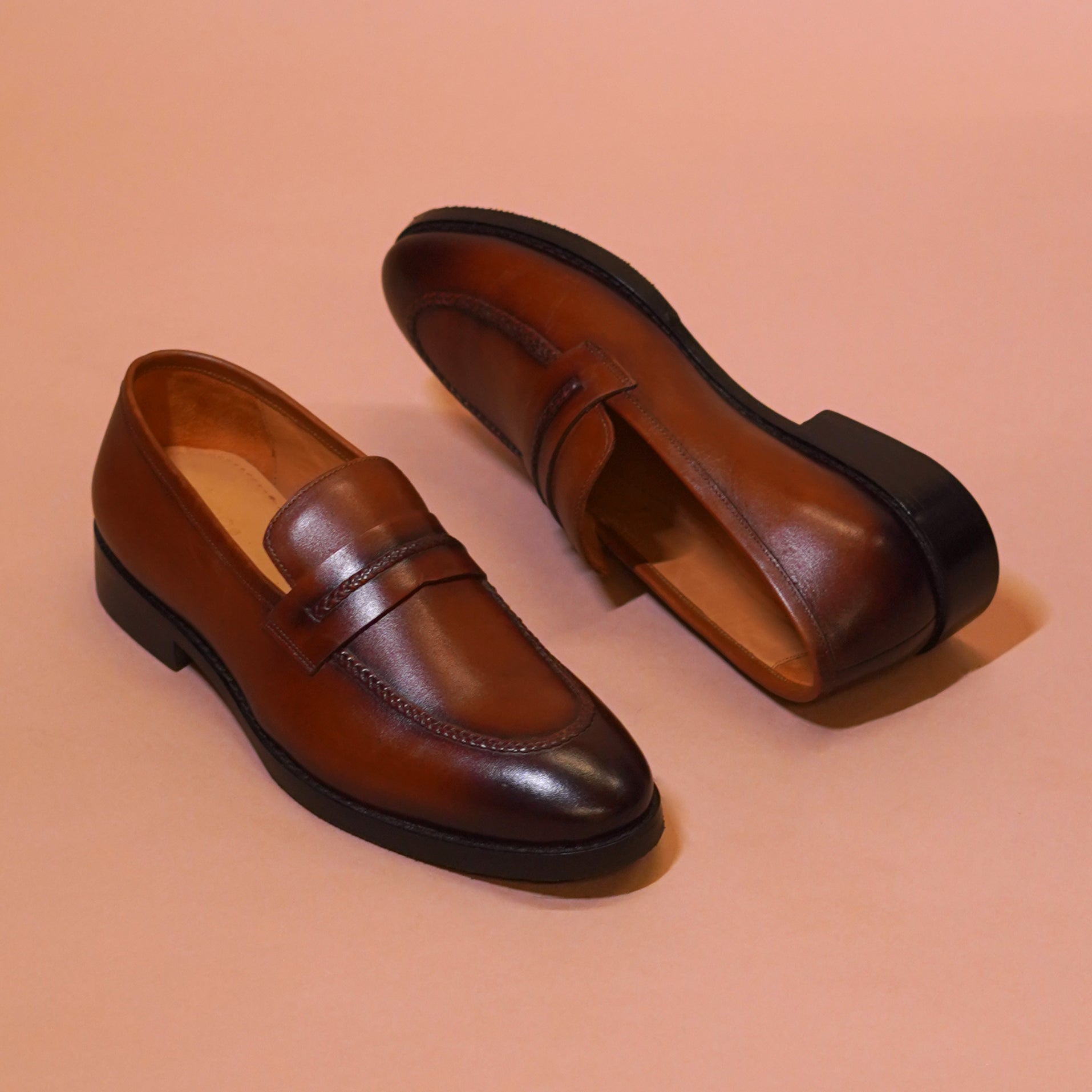 Handcrafted brown leather formal loafer