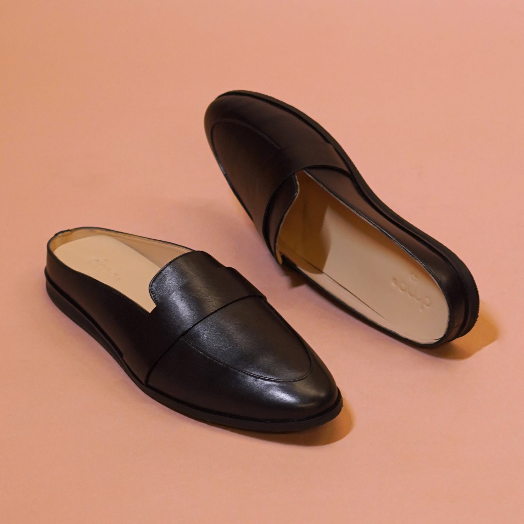 Hoffler Nera | Sleek black leather mules