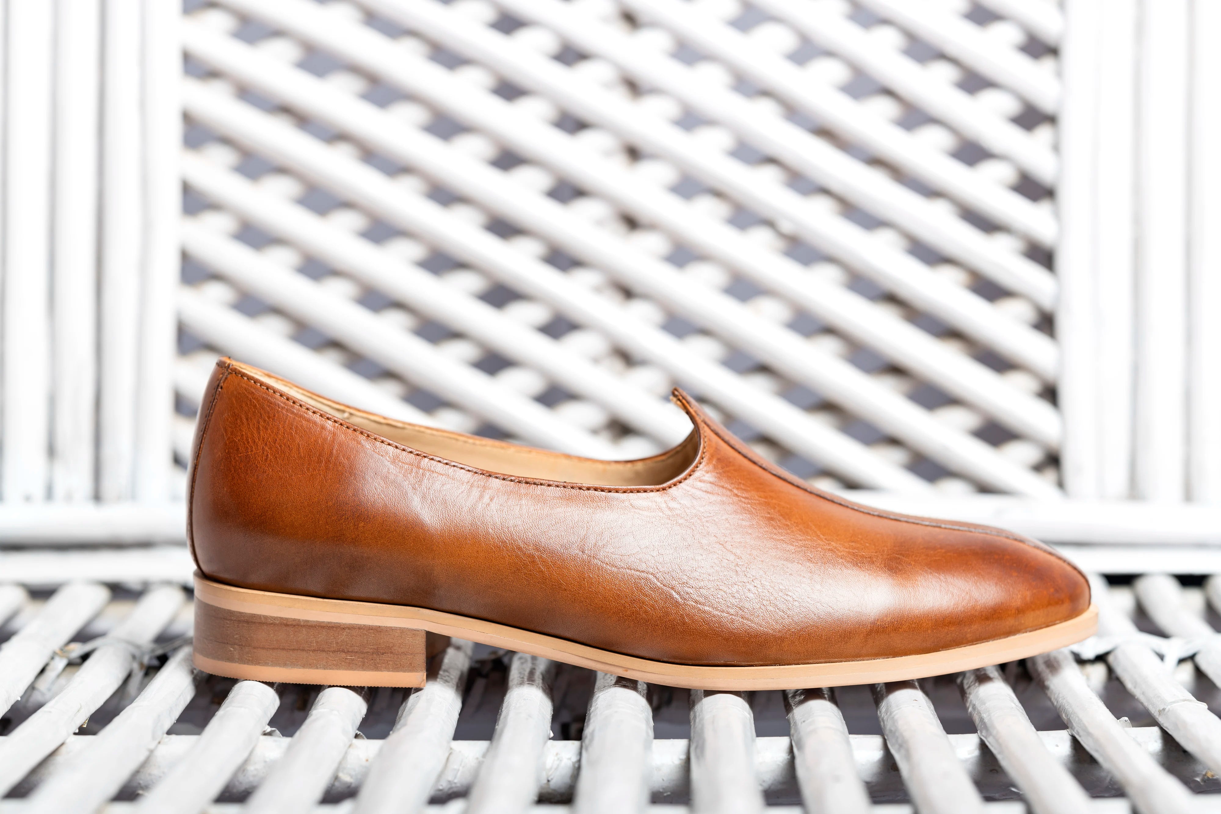 Ethnico Bronzo | Tan leather mojris