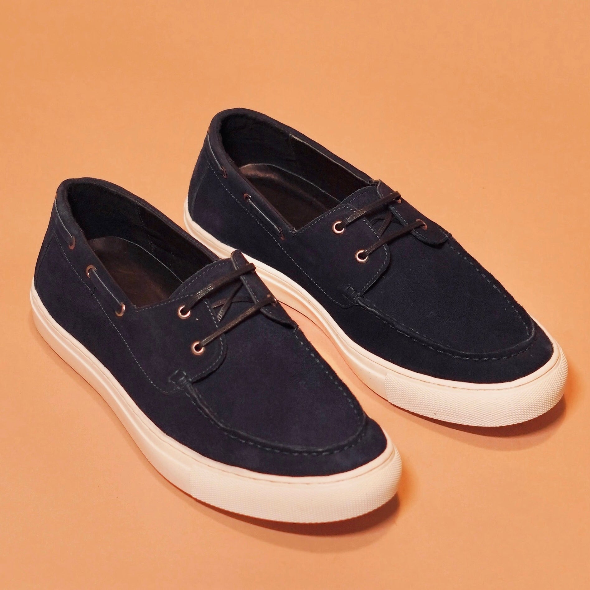 Barco Celesto | Rich blue suede boat sneakers