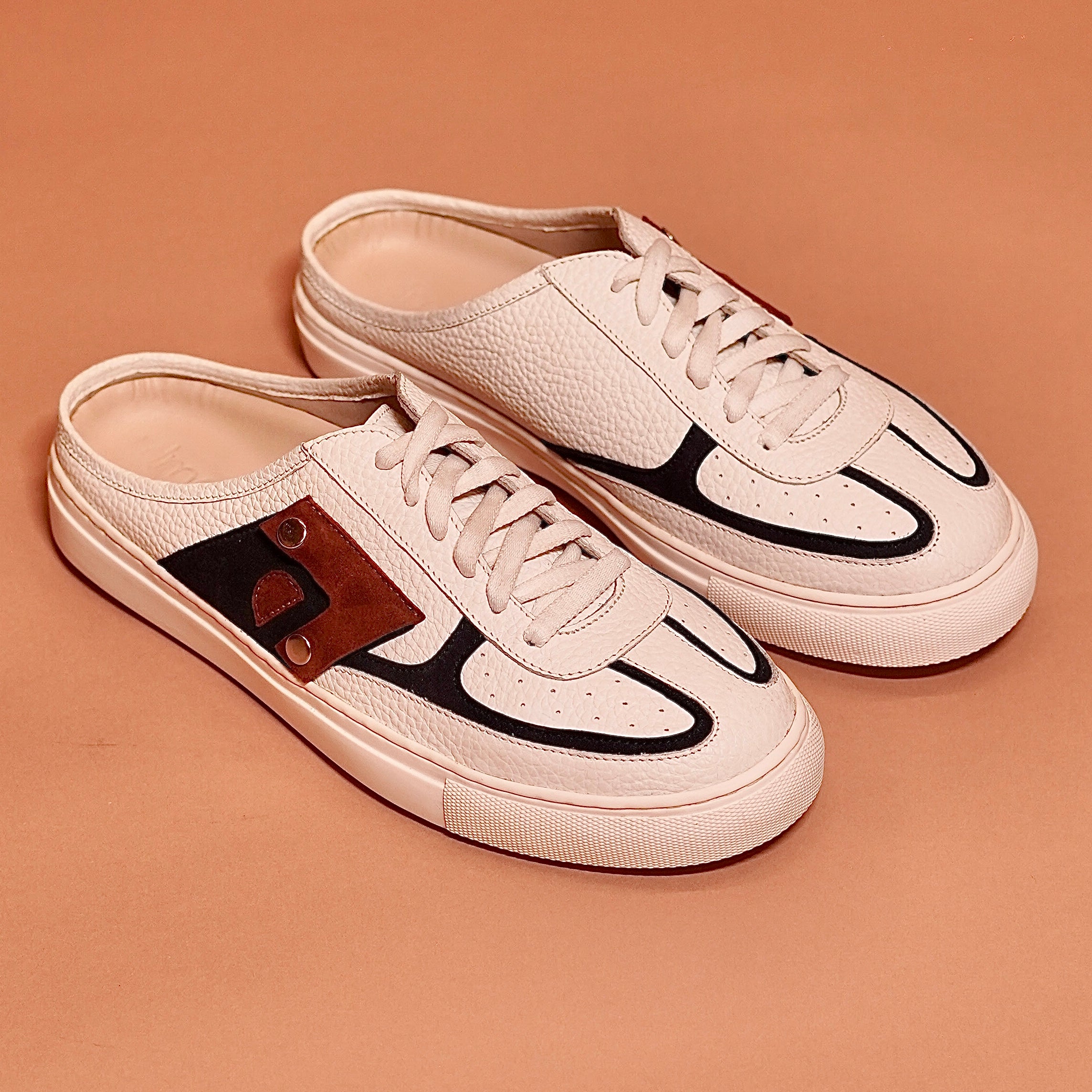 Freddo Bianco styled with minimal casualwear for street-chic vibes