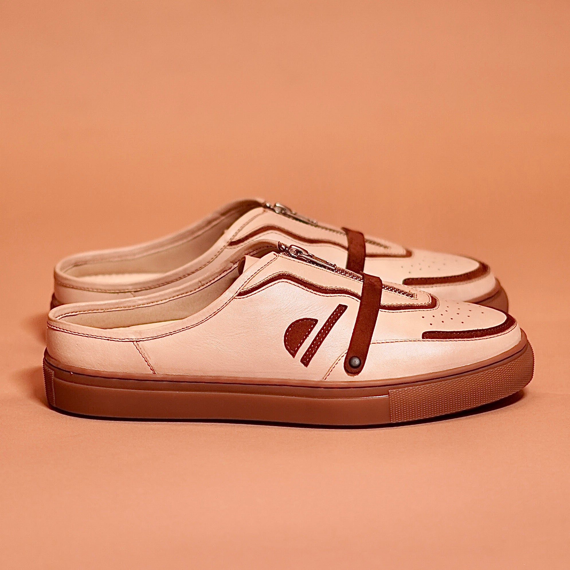 Side profile of Freddo Mocha with gum sole and asymmetrical detailing