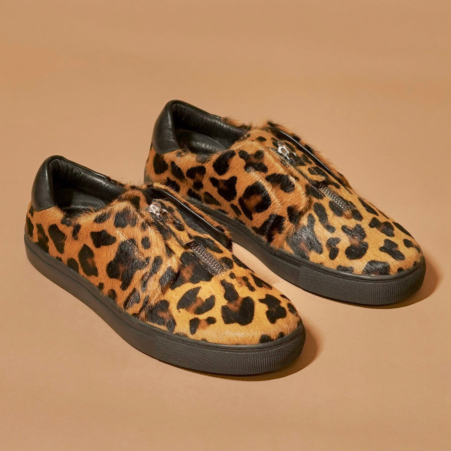 Pigro Leopardo Nero | Leopard Print Hair-On Leather Zip Shoes