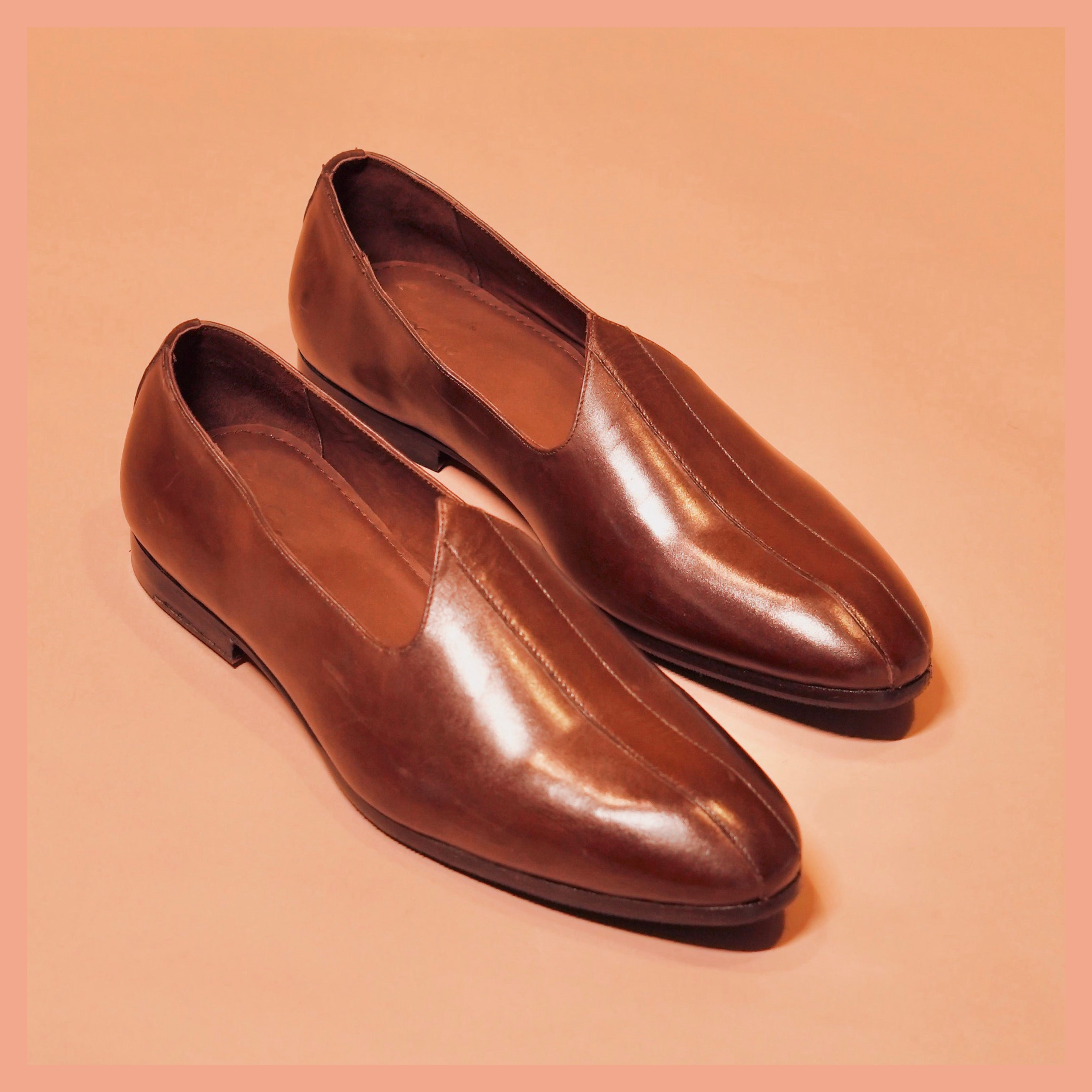 Ethnico Chocolato | Brown full-grain leather mojris