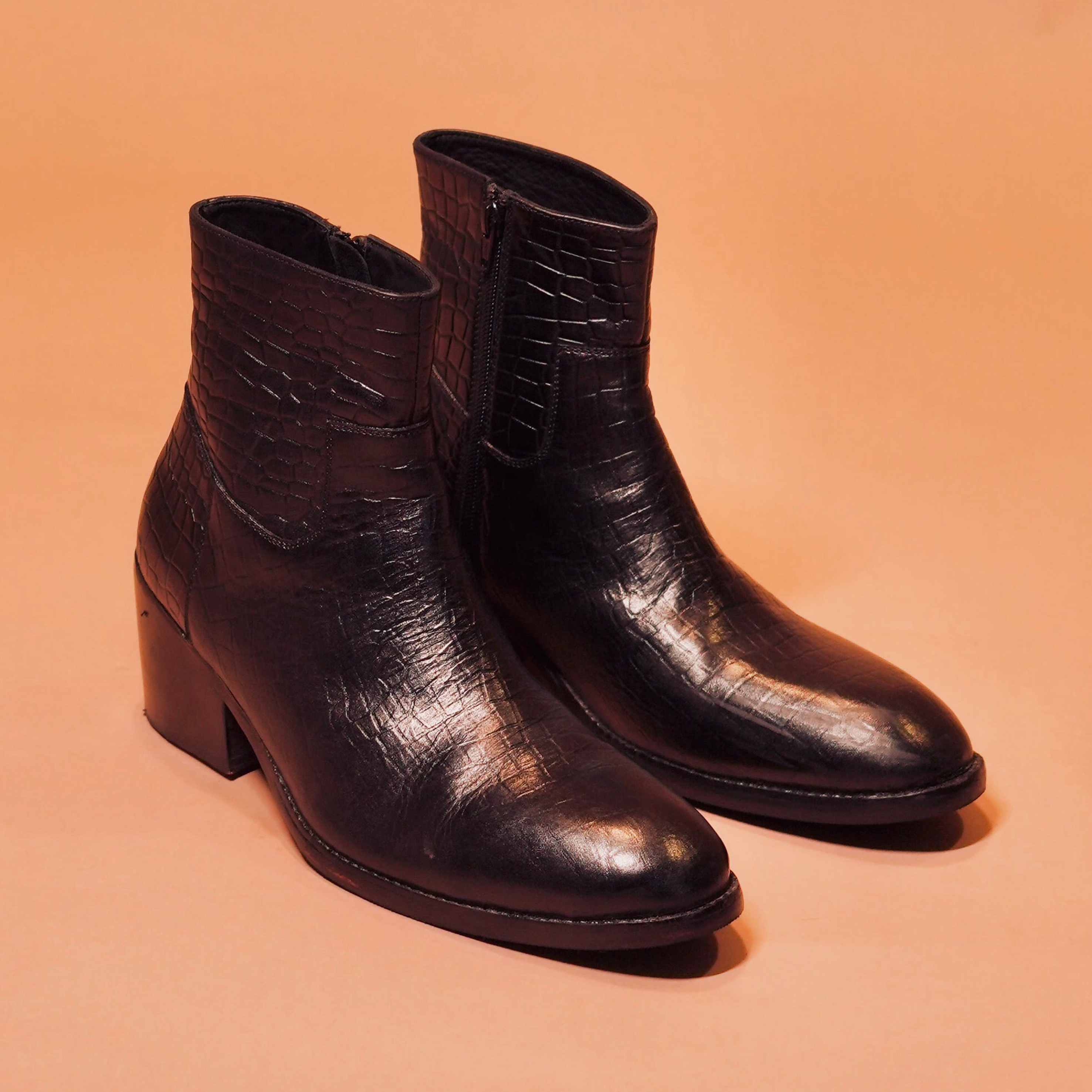 Sprazzo Cubano Croco | Black croc-print leather boots