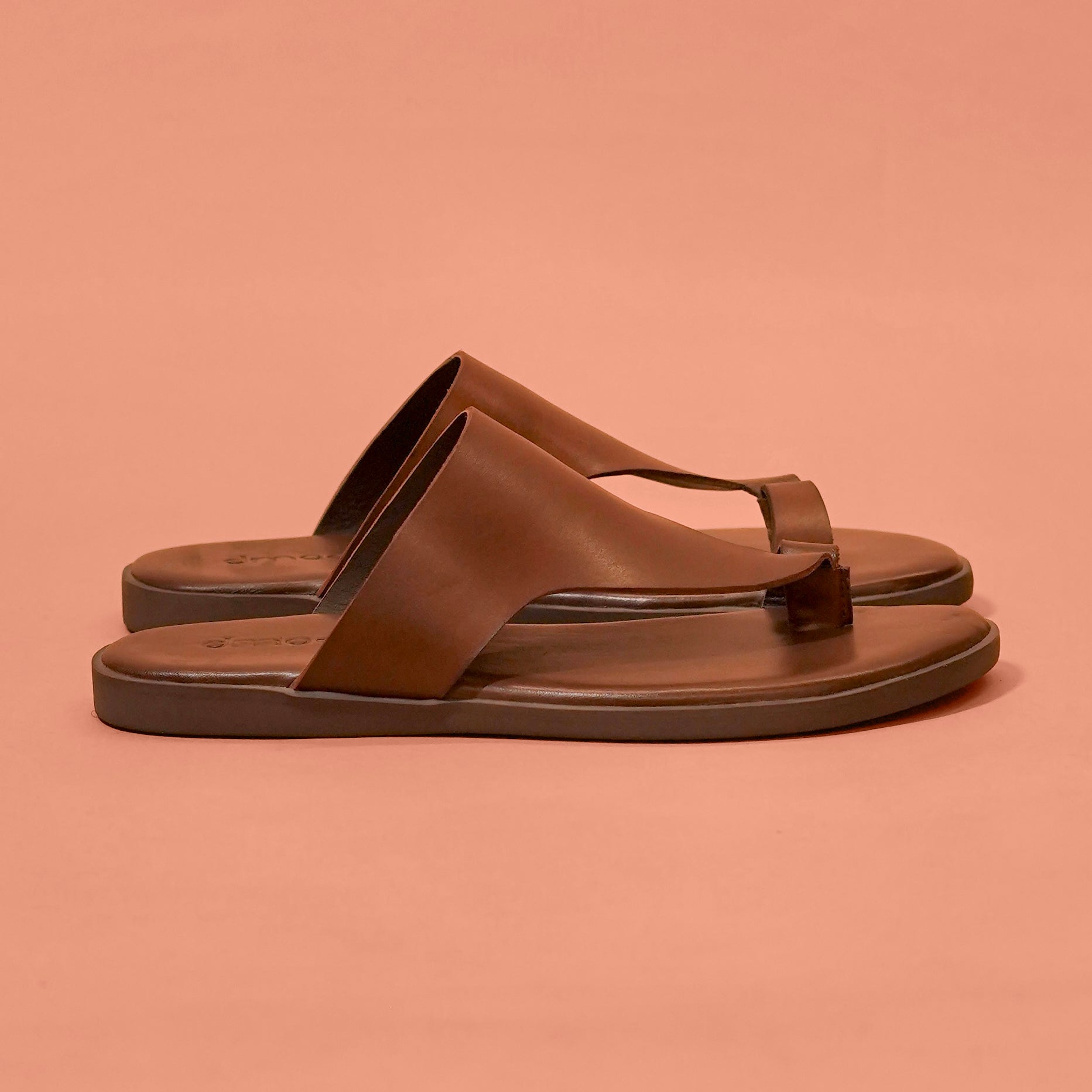 Pelle Moro – Dark Brown Leather Thumb-Loop Chappal