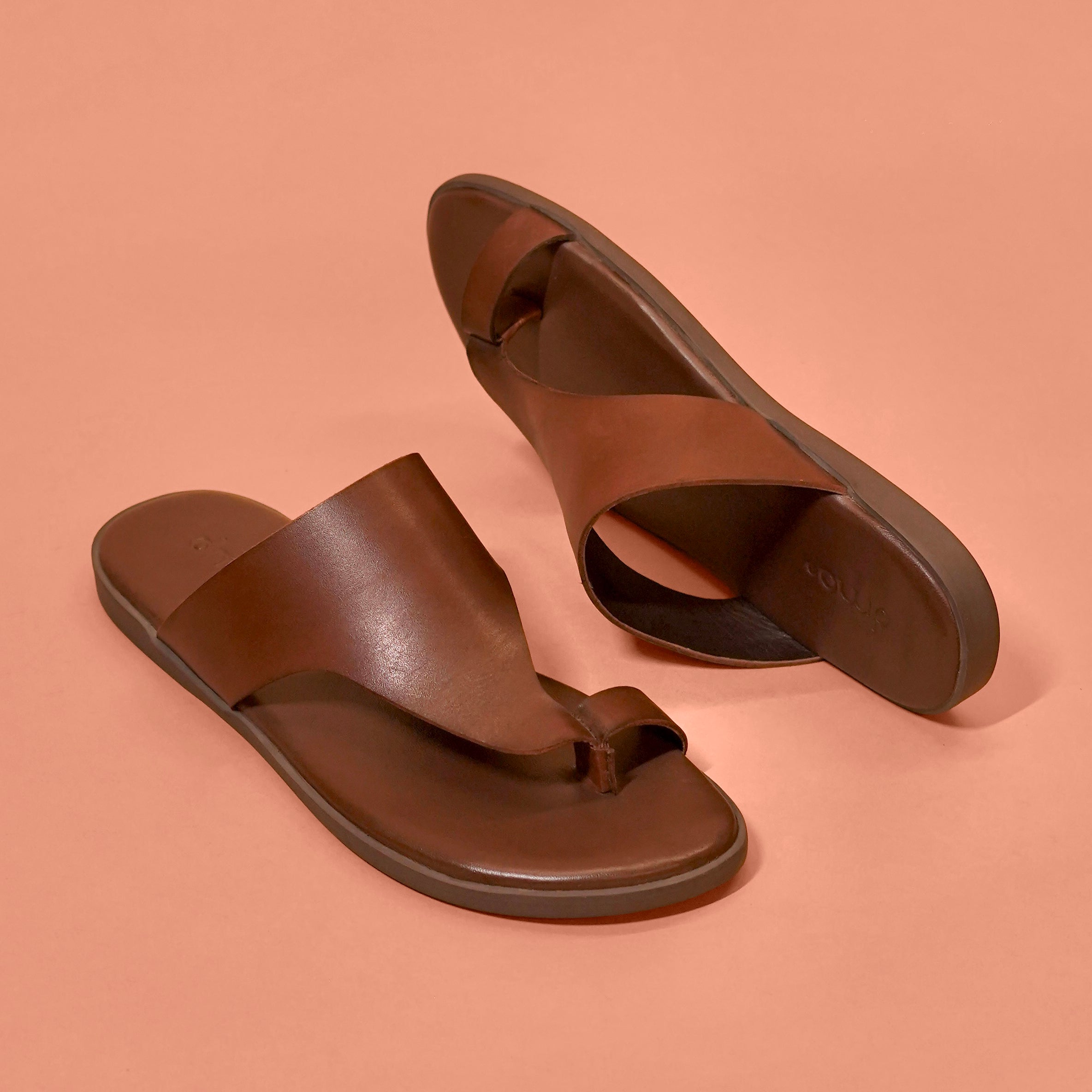 Pelle Moro – Dark Brown Leather Thumb-Loop Chappal