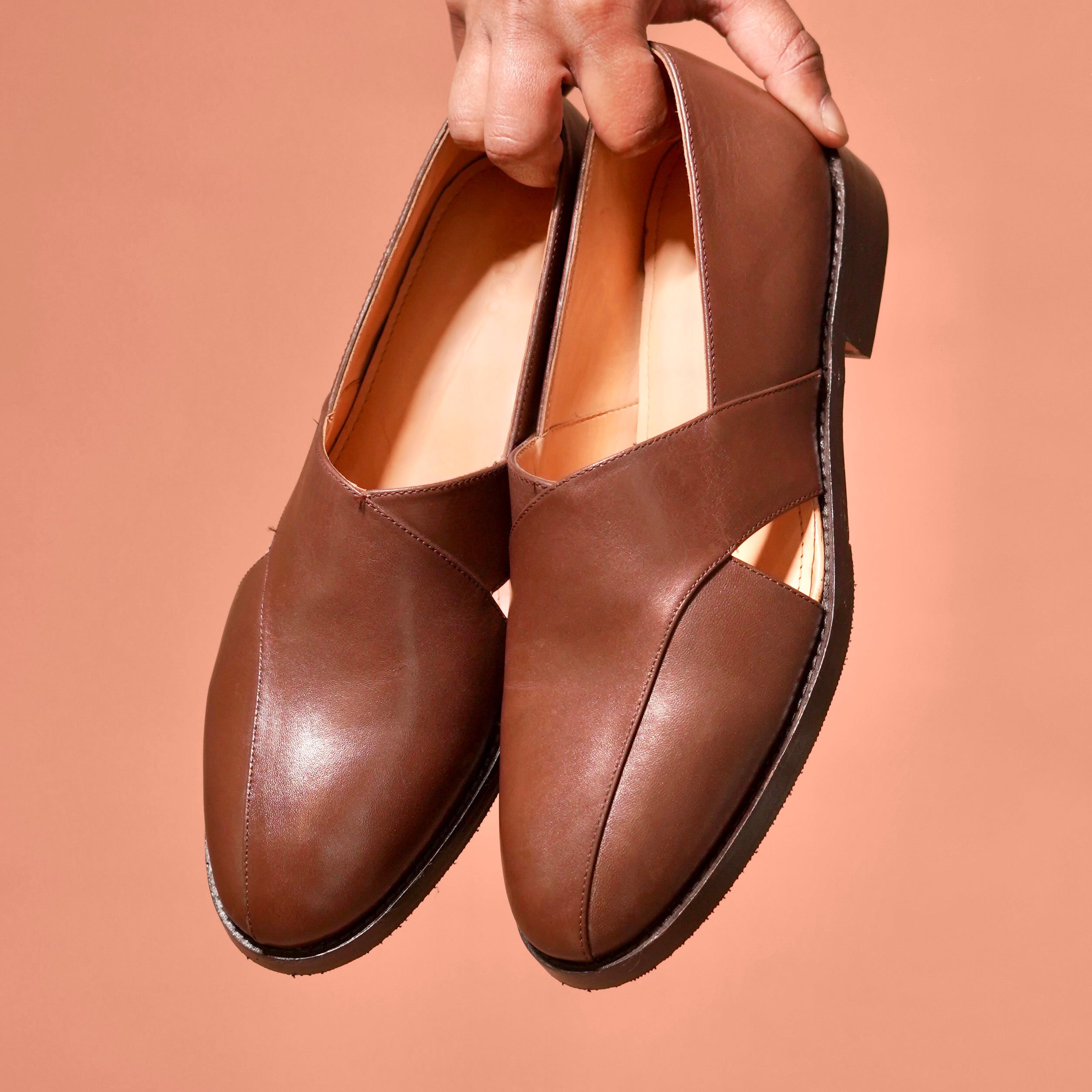Pesha Scarpo Marrone | Brown leather Peshawaris