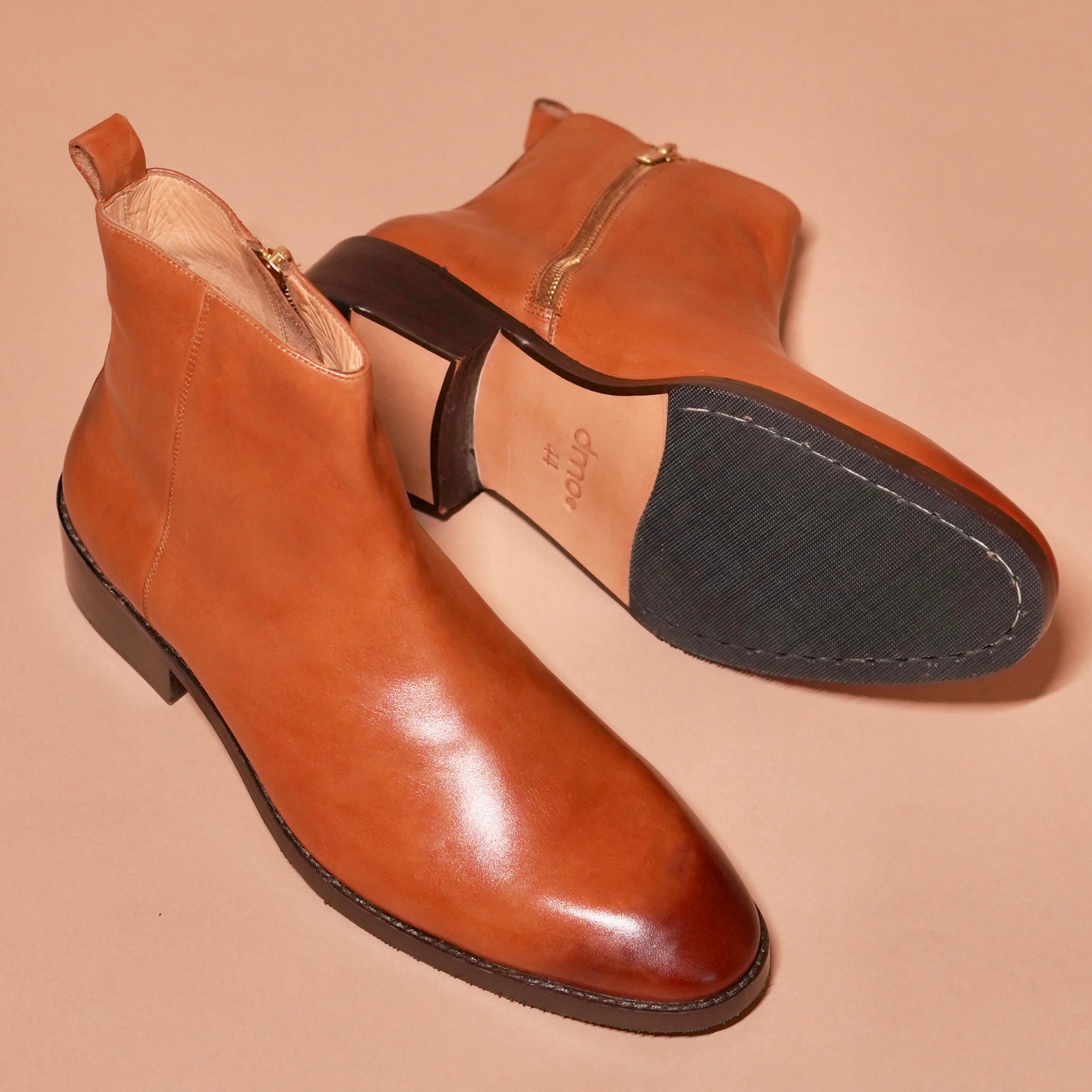 Detail of Italian toe bump on Sprazzo Cubano Tanino boot