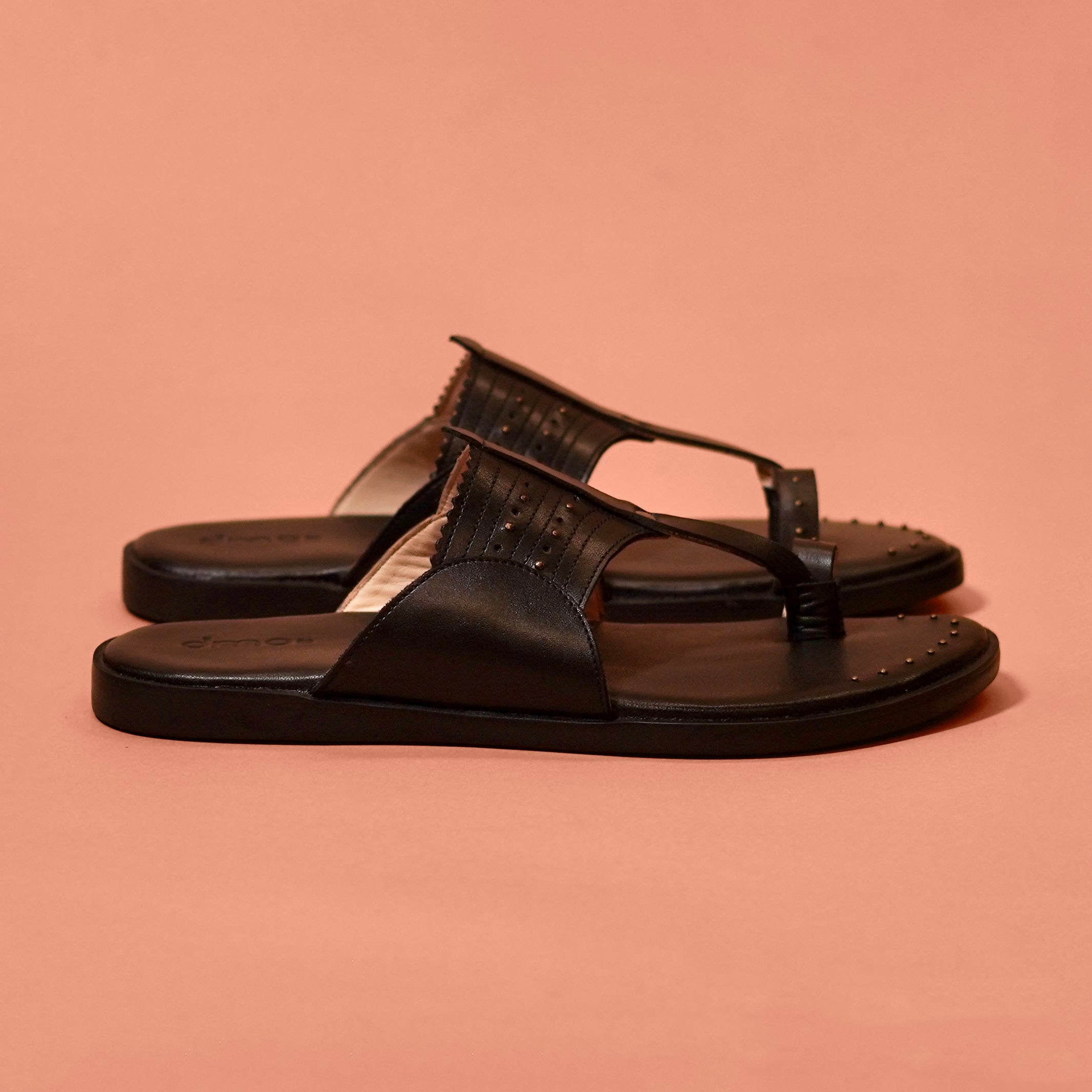 Pella Nera Rivio – Black Leather Chappals for Men