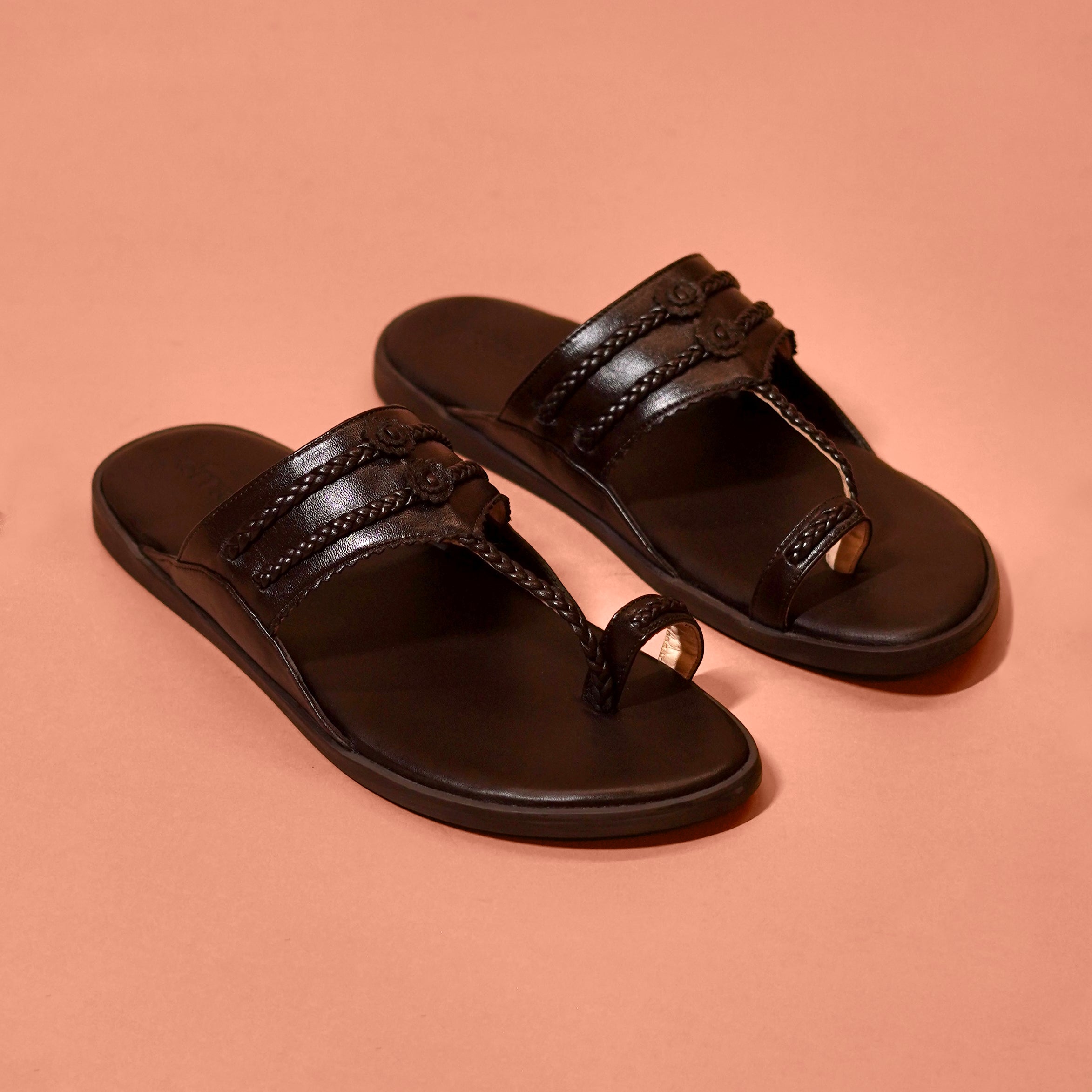 Pelle Kolho Nox – Dark Brown Braided Kolhapuri Chappal for Men
