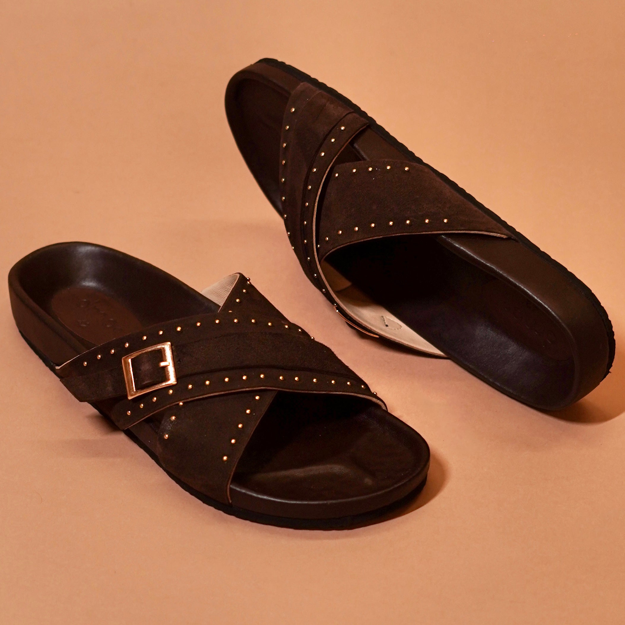 Casual rugged footwear for men
