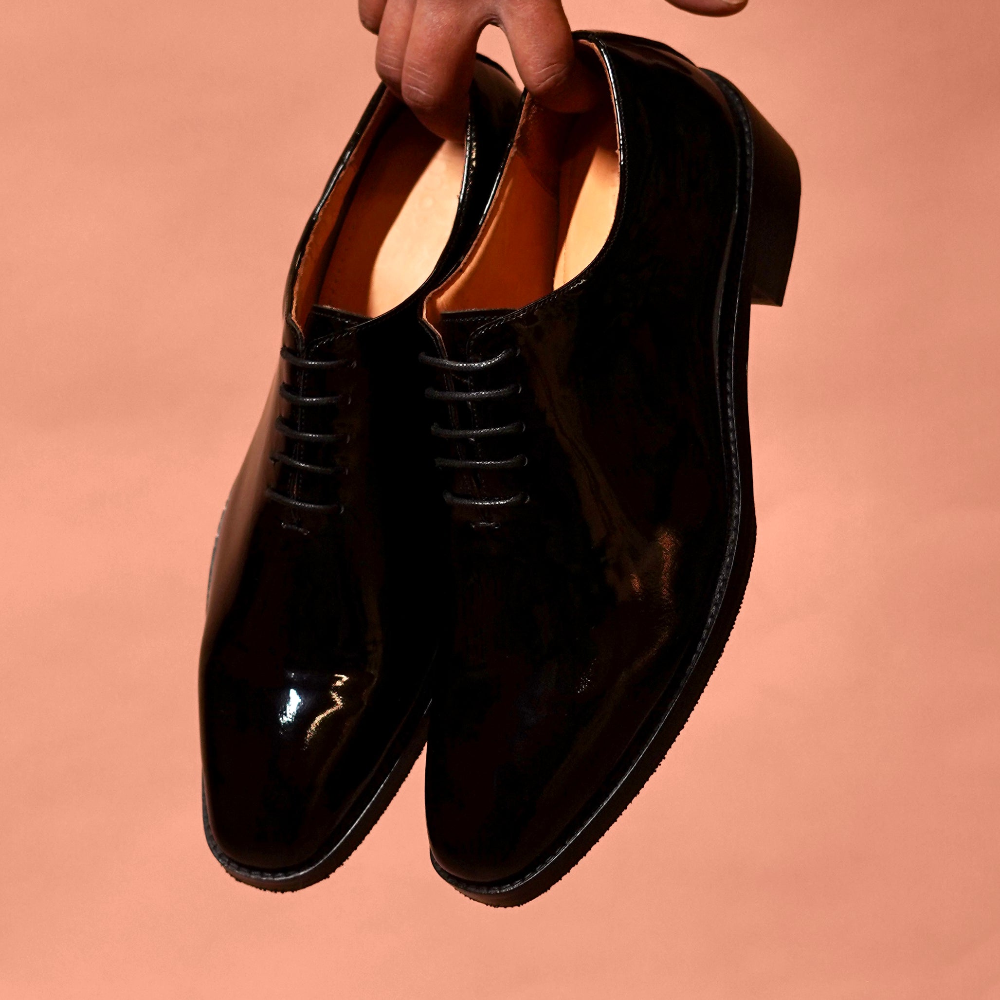 Ferraro Nero | Black patent leather Oxford