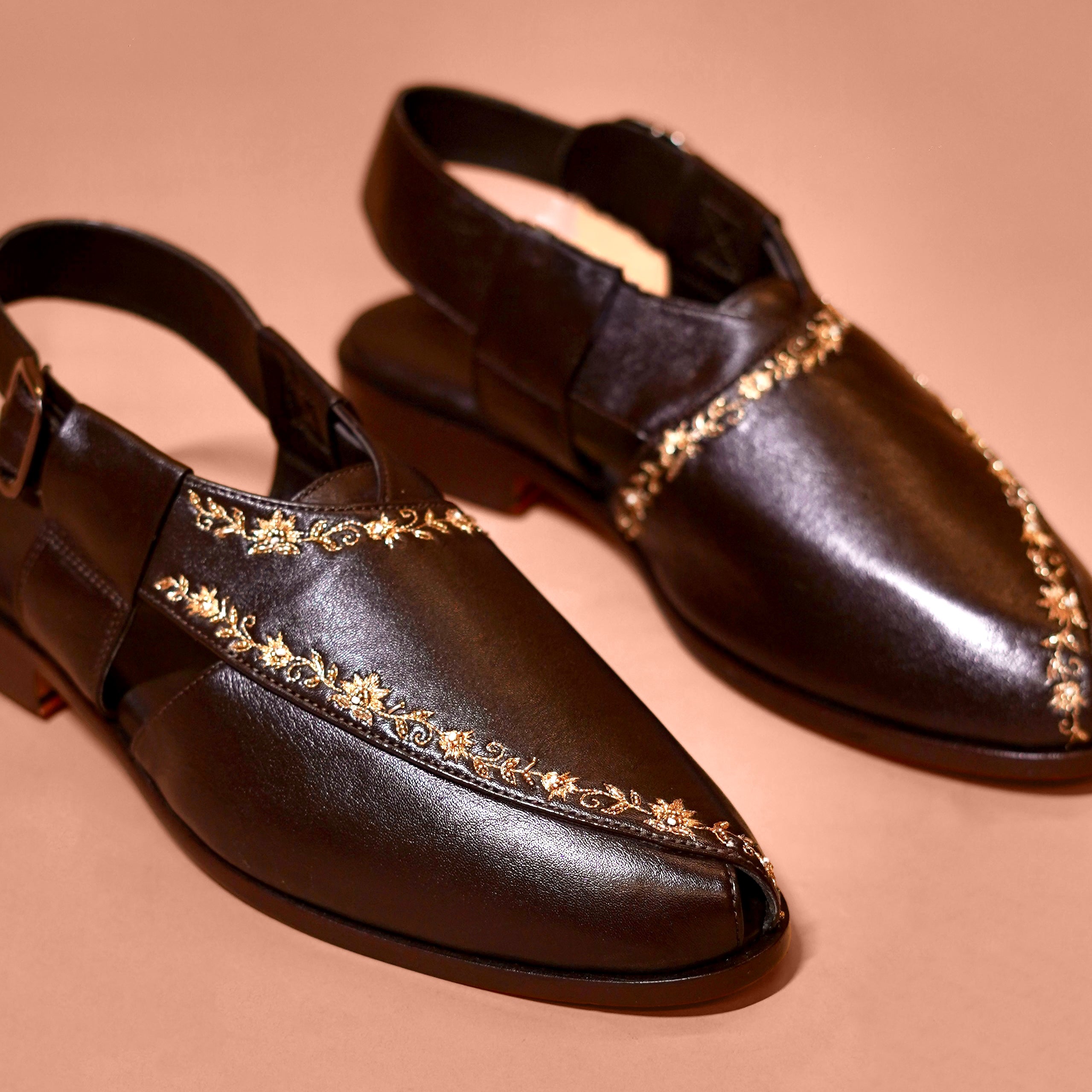 Pesha Ricamo Bruno – Dark Brown Embroidered Peshawari Sandals for Men