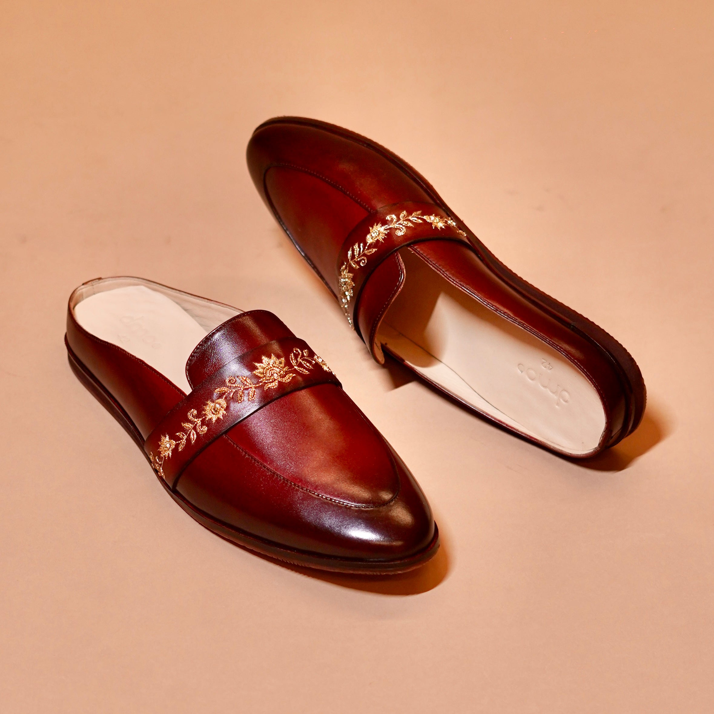 Burnished leather mule design