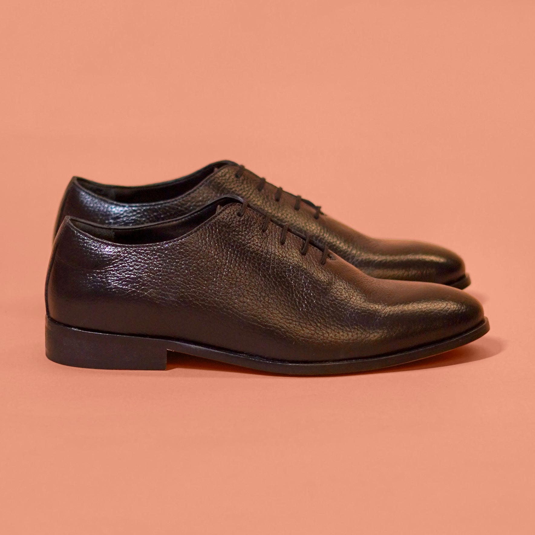 Nero Lusso – Black Textured Leather Lace-Up Shoes for Men