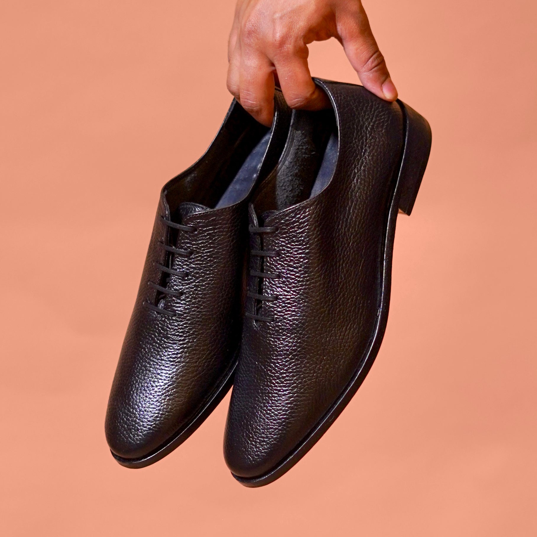 Nero Stride – Black Textured Leather Unlined Shoes for Men