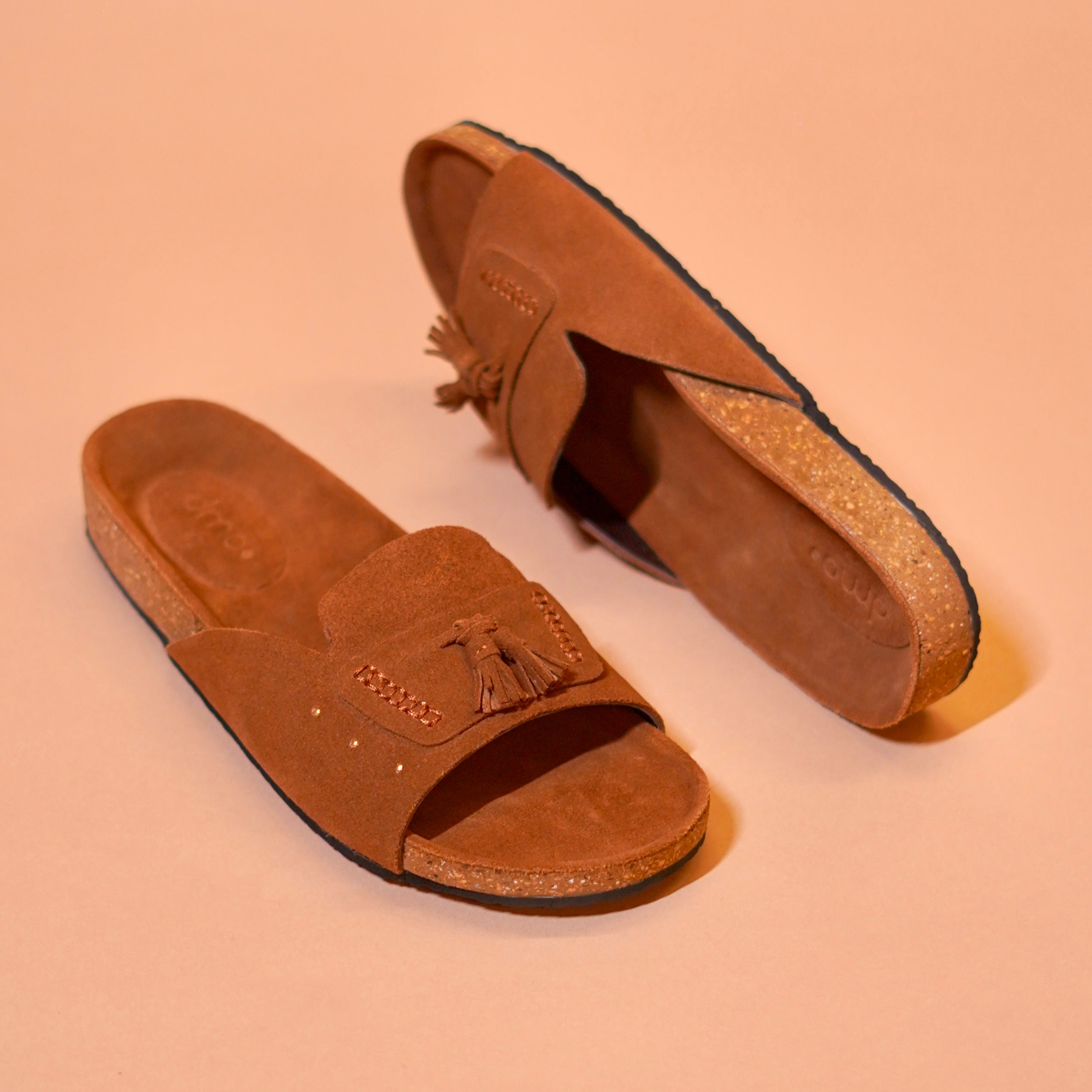 Tassel detail casual sliders