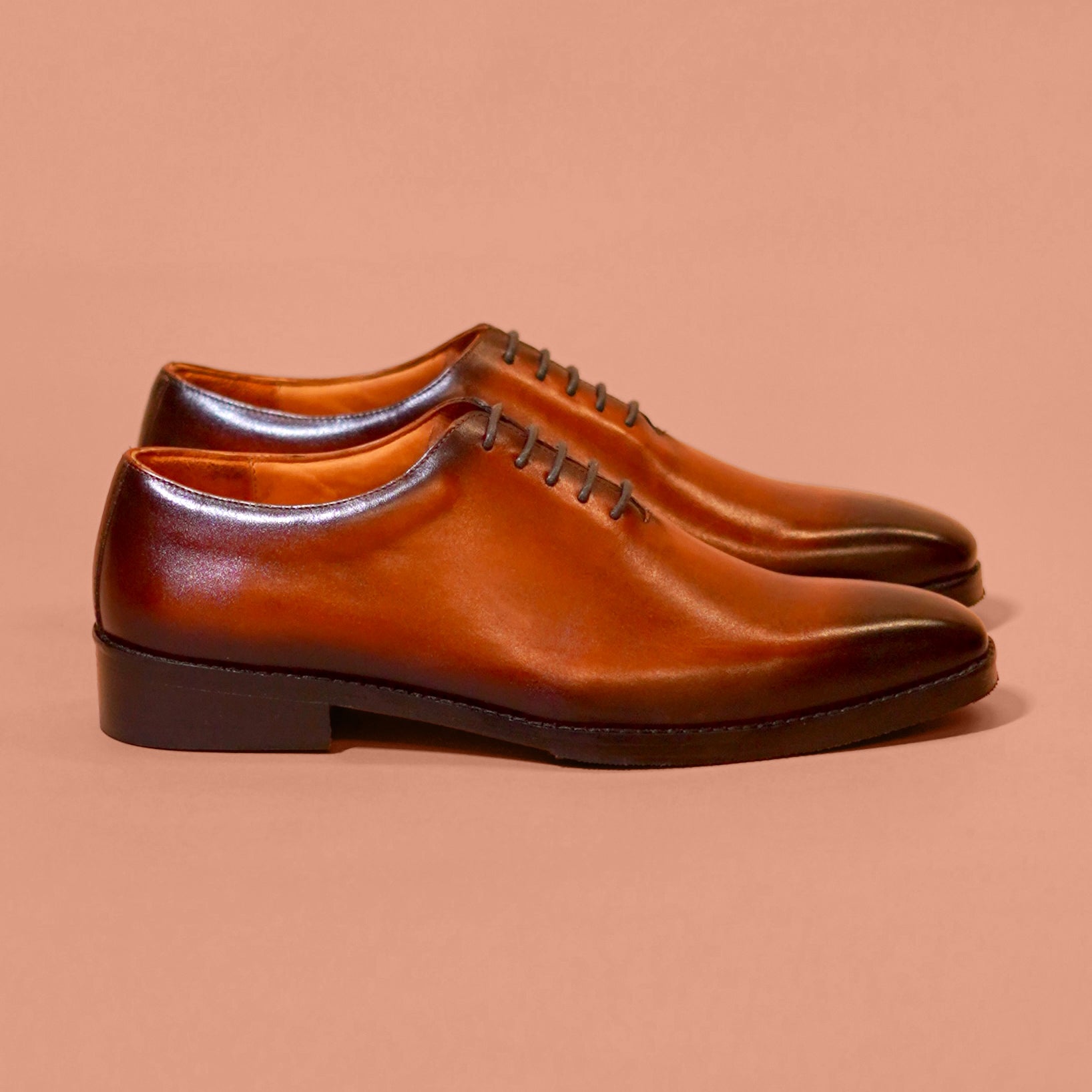 Bruno Lusso – Burnished Brown Leather Lace-Up Shoes for Men