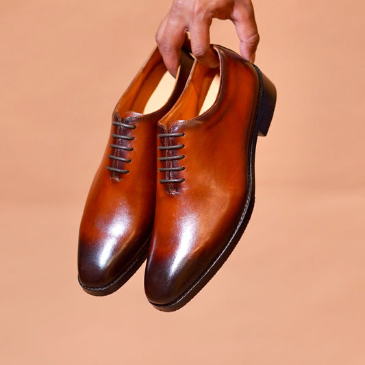 Hand-finished leather formal footwear