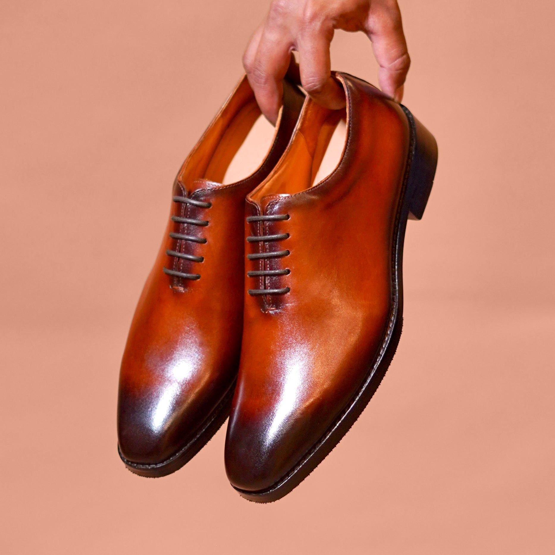 Bruno Lusso – Burnished Brown Leather Lace-Up Shoes for Men