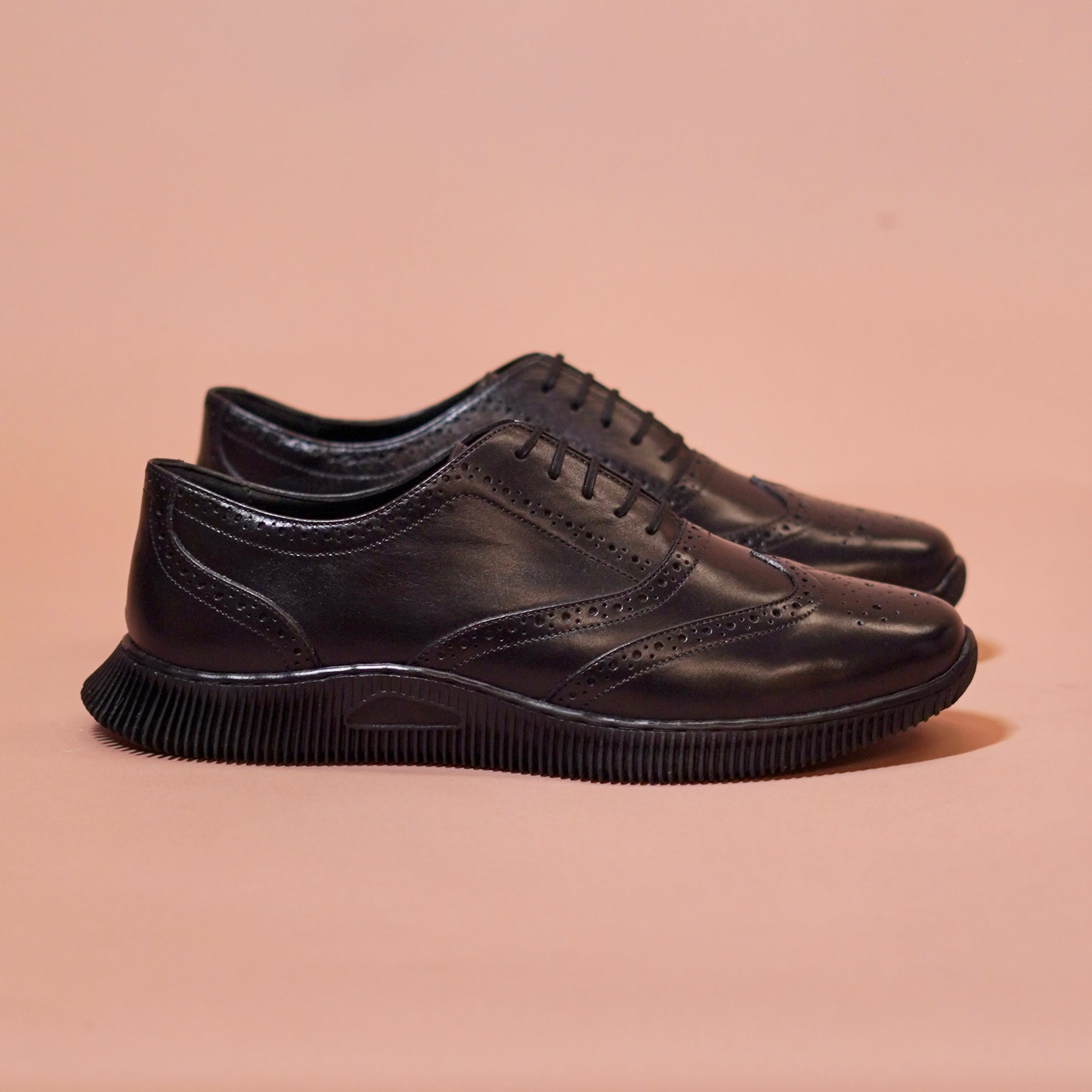 Fresco Noir | Black Argentinian leather brogue sneakers