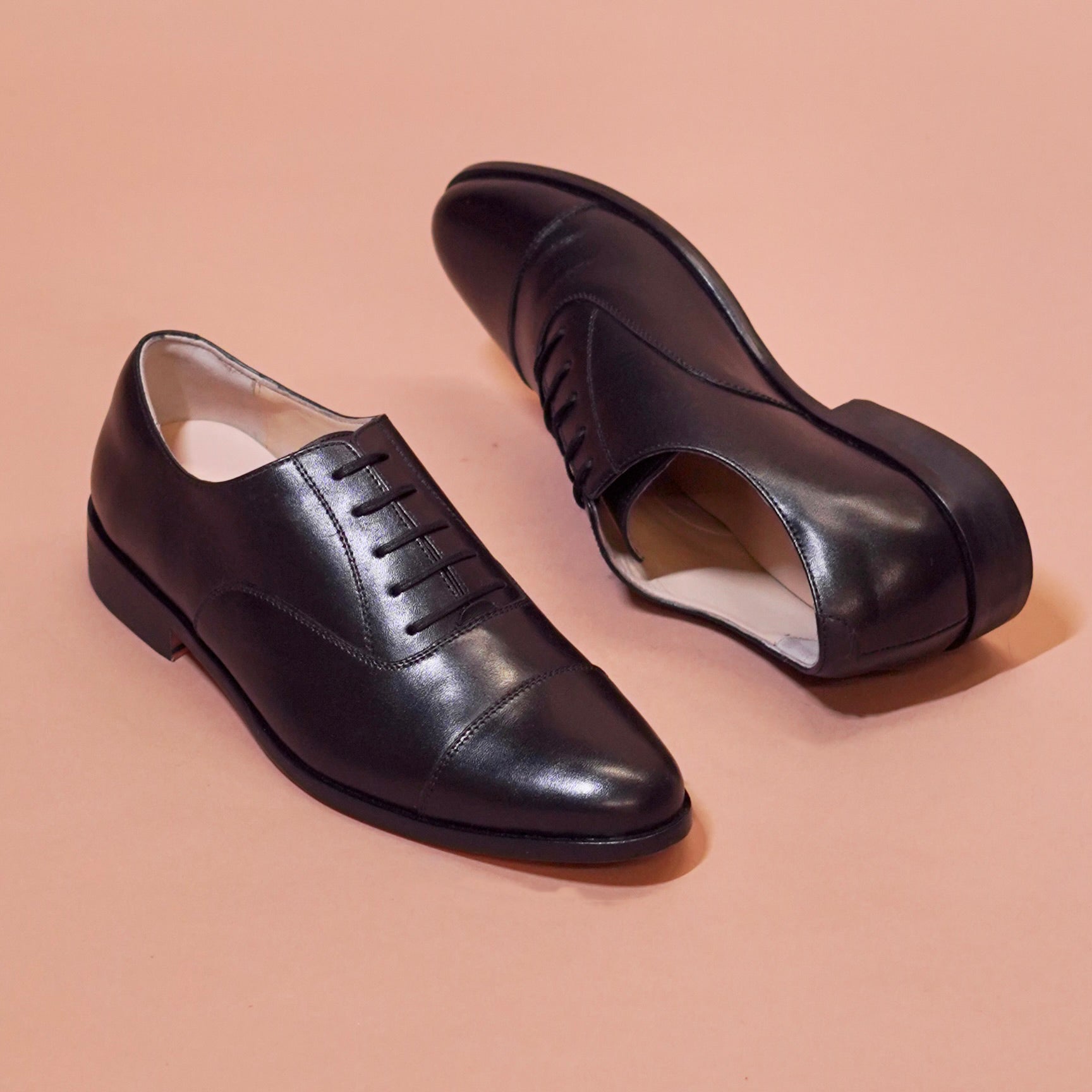 Capto Assasino | Classic black cap-toe oxford