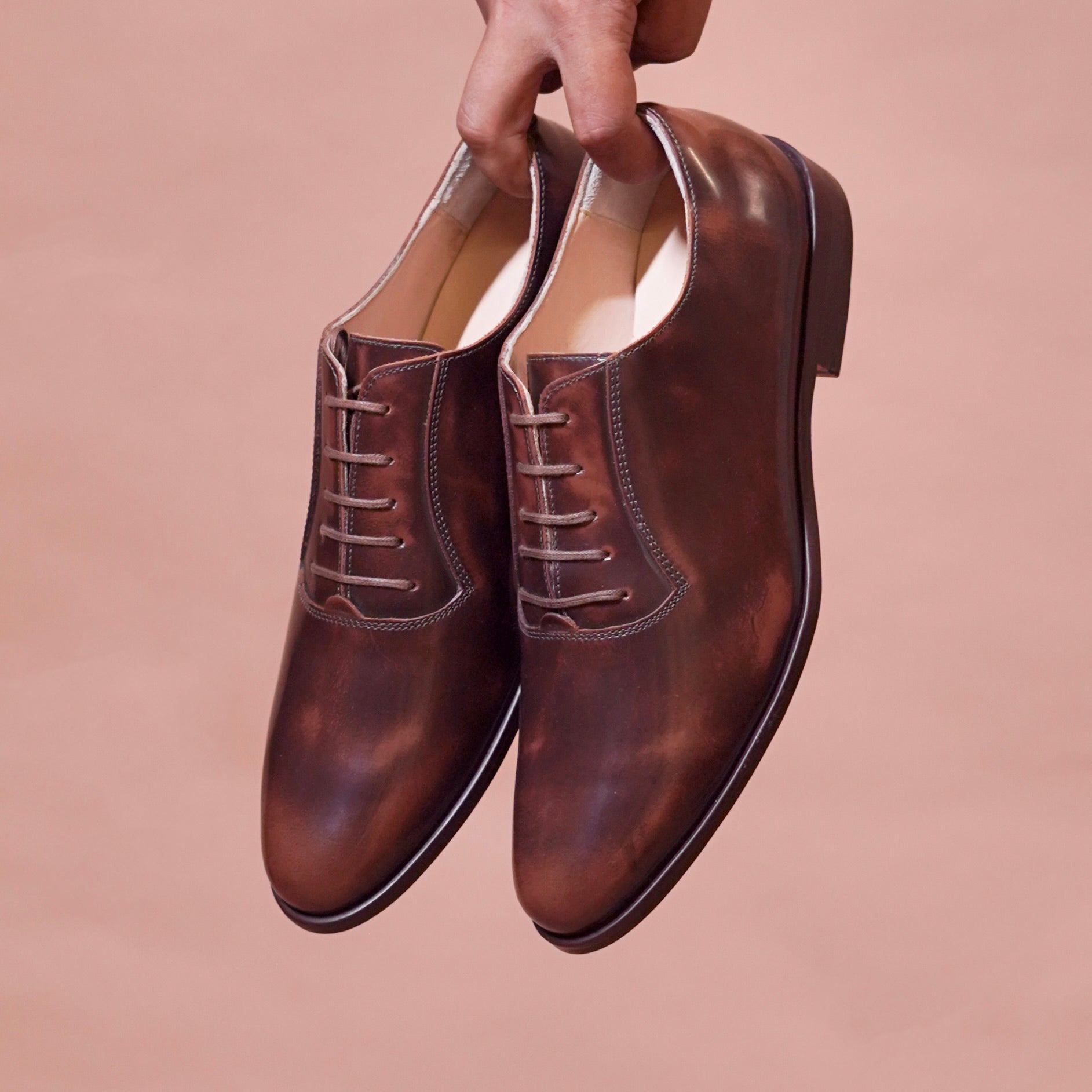 Ferraro Bruno | Brown dual tone shiny leather oxford