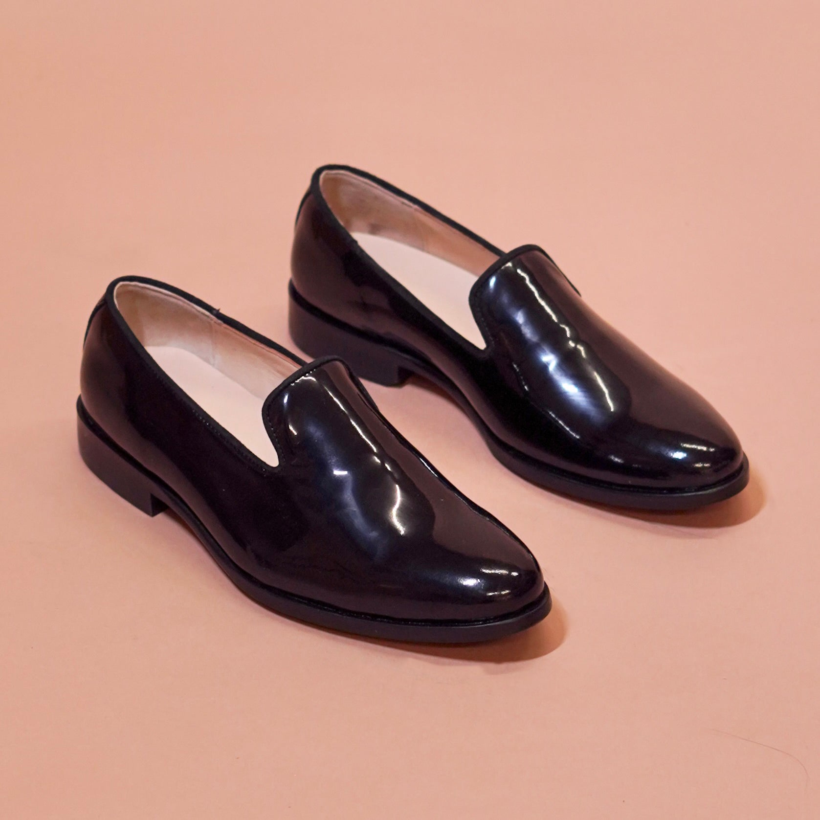 Motivo Lustro | Patent leather loafers
