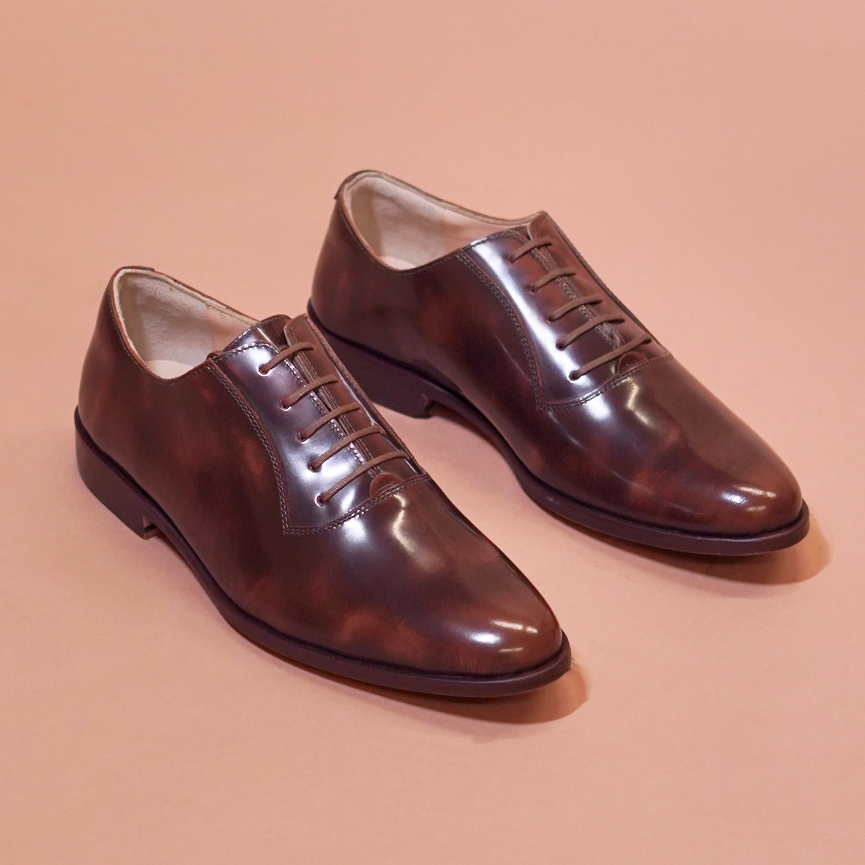 Ferraro Bruno | Brown dual tone shiny leather oxford