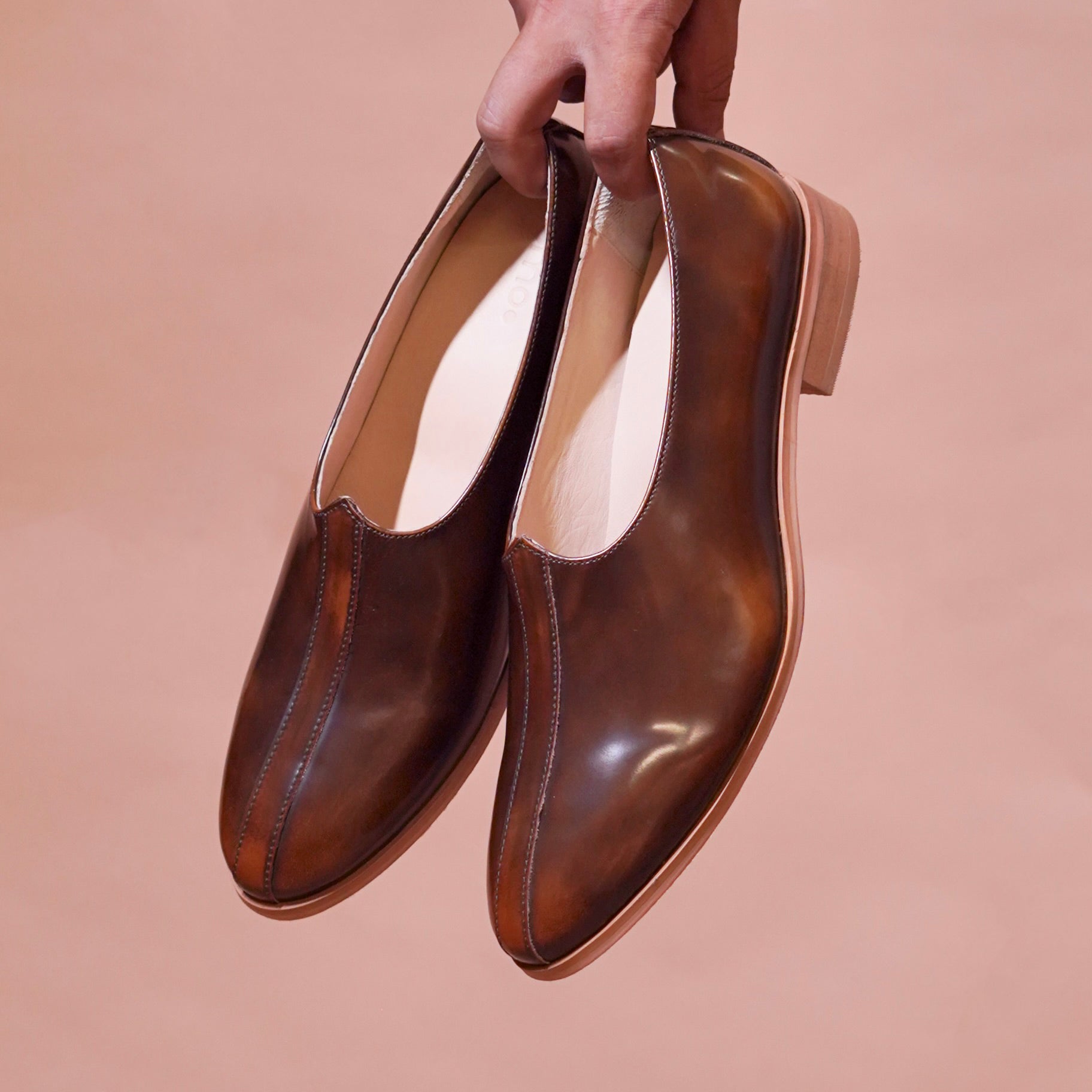 Ethnico Chocro | Dark Brown dual-tone leather Mojris